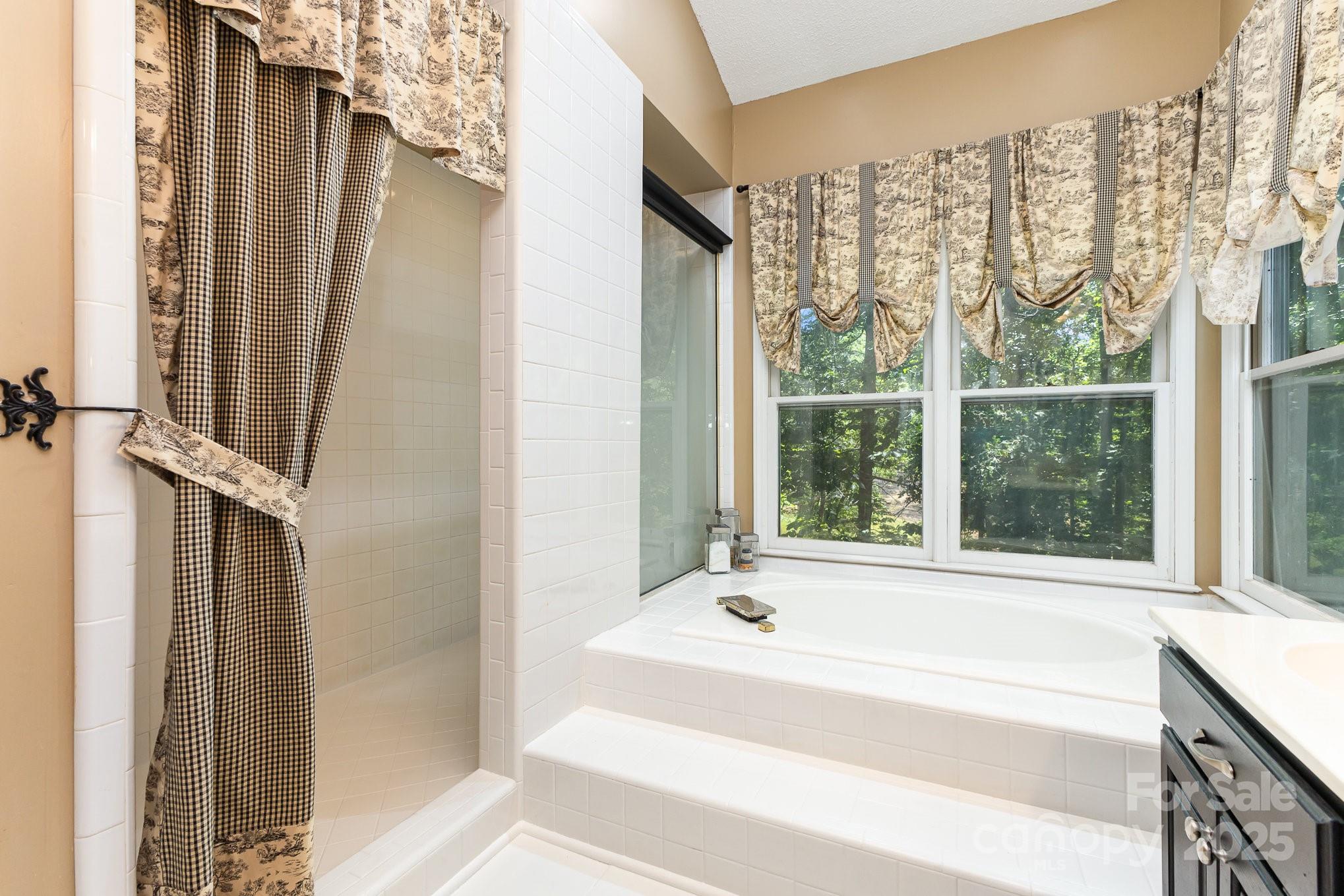2505 Mountain Folk Lane — Waxhaw