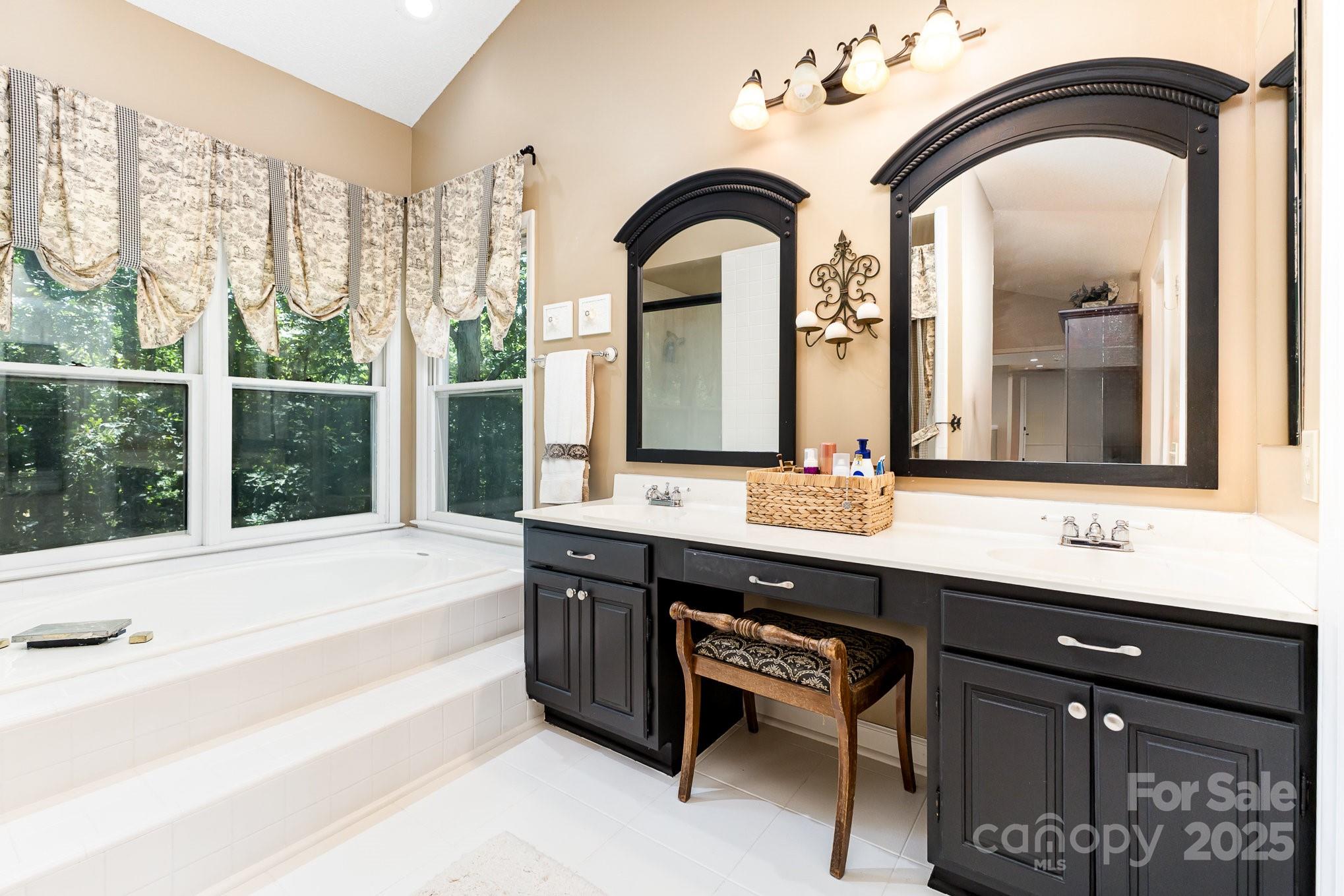 2505 Mountain Folk Lane — Waxhaw