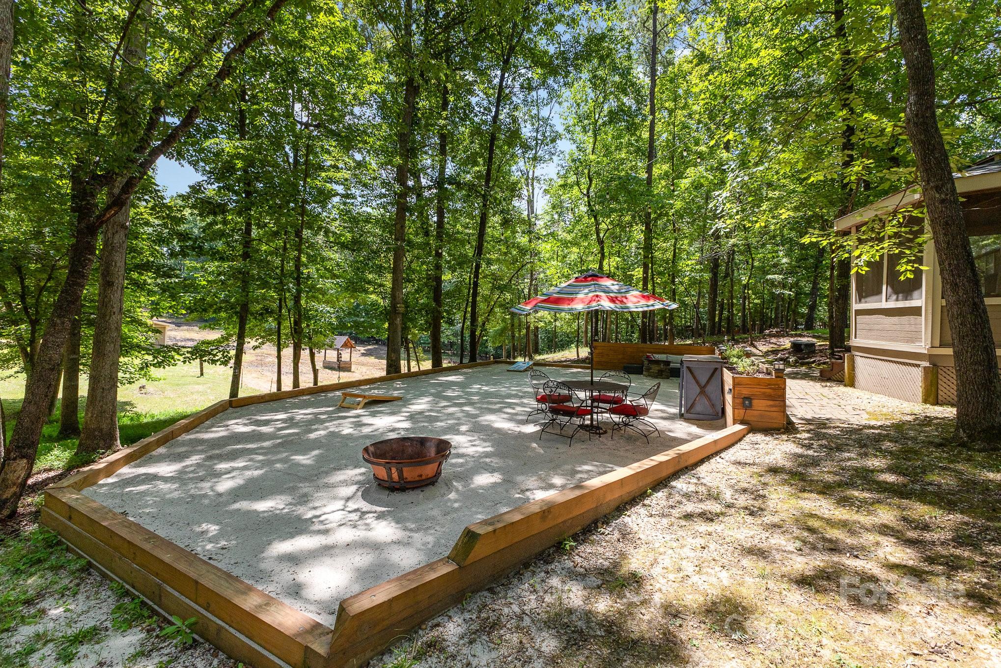 2505 Mountain Folk Lane — Waxhaw