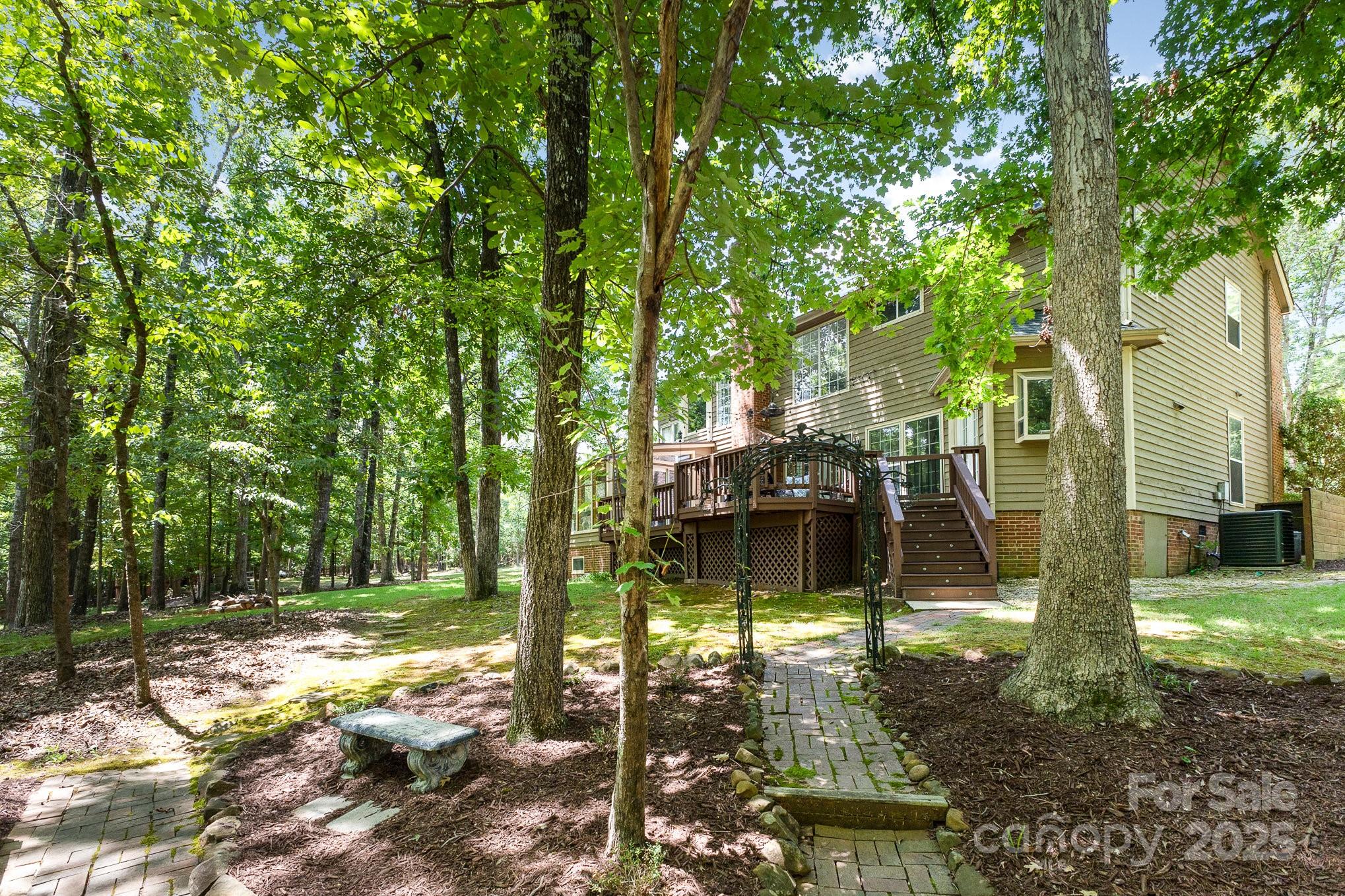 2505 Mountain Folk Lane — Waxhaw