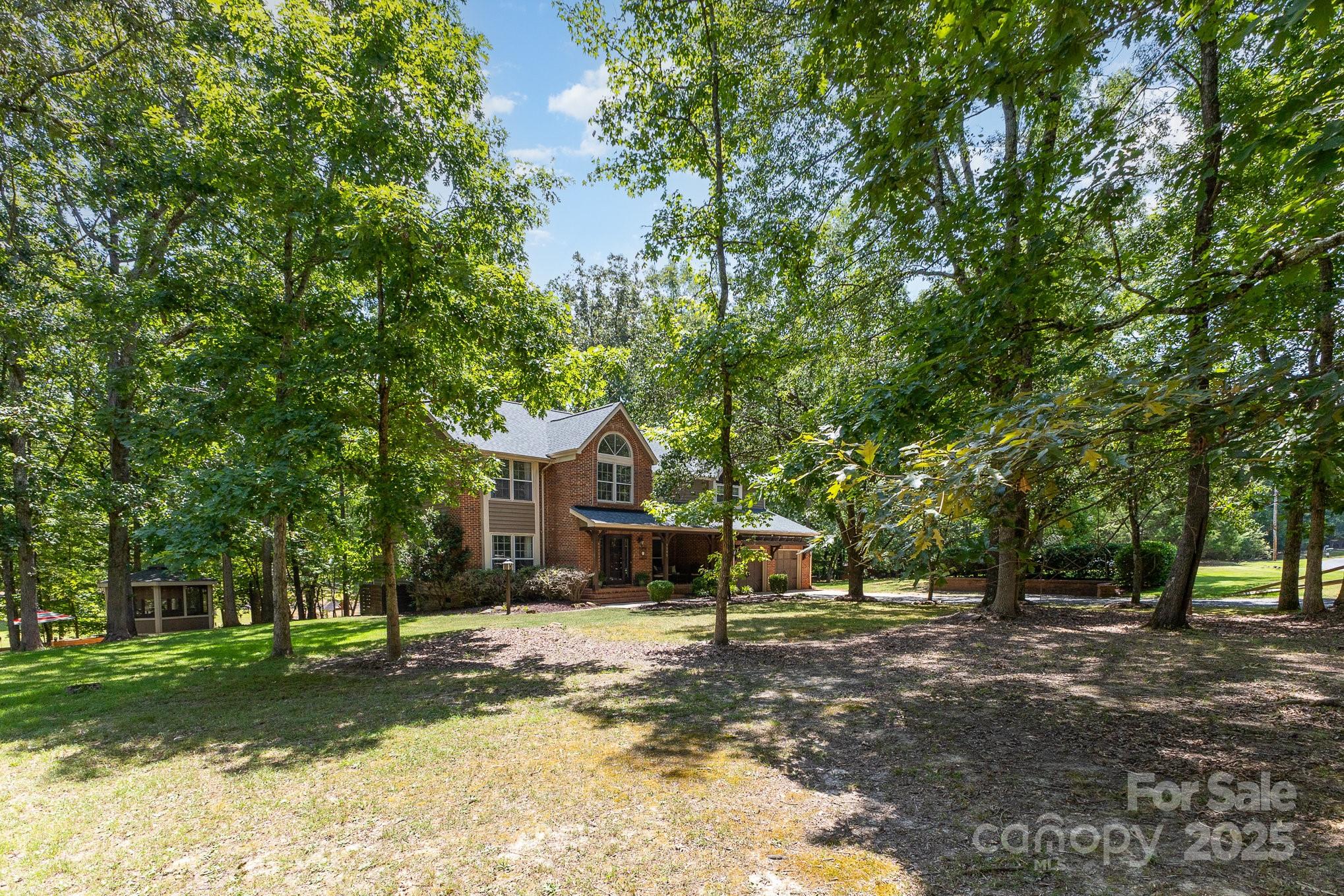2505 Mountain Folk Lane — Waxhaw
