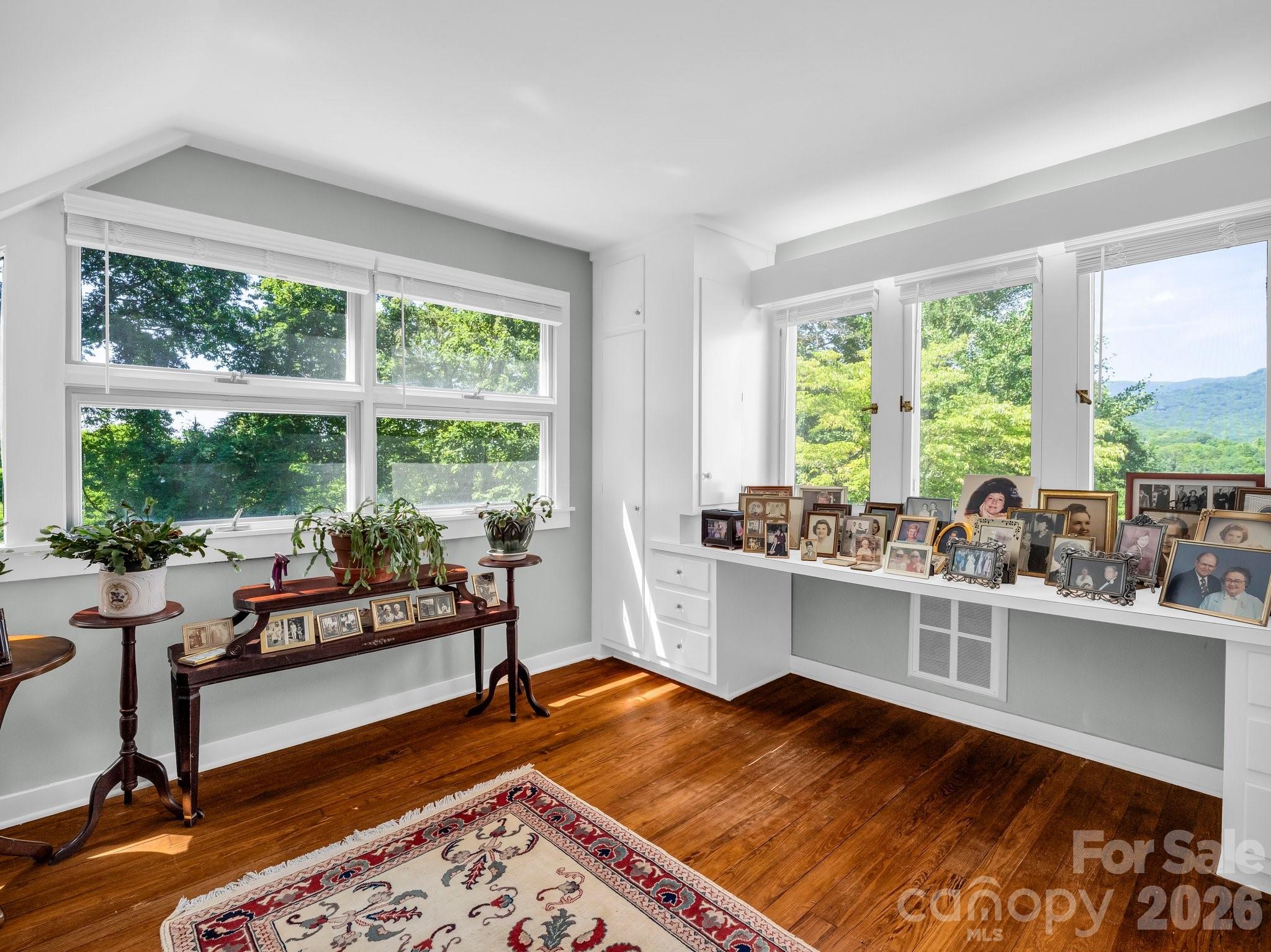 287 Pacolet Ridge Lane — Tryon