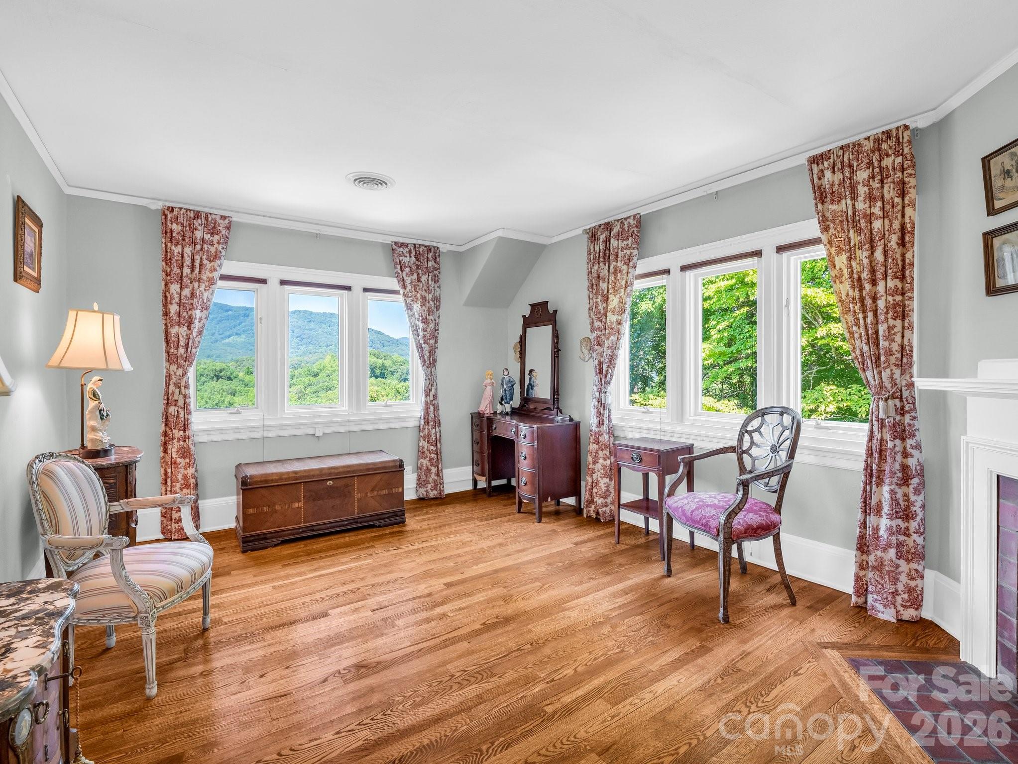 287 Pacolet Ridge Lane — Tryon