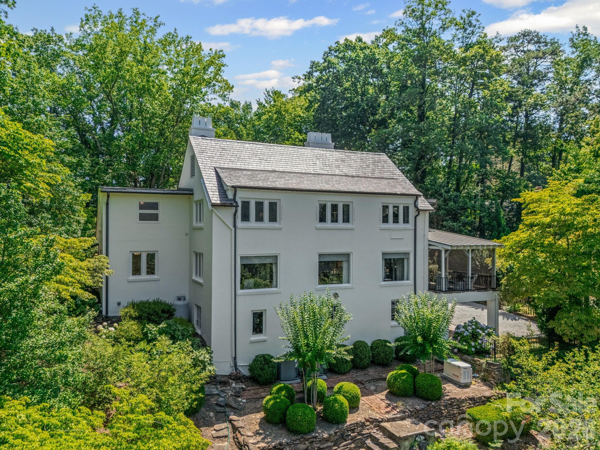 287 Pacolet Ridge Lane — Tryon
