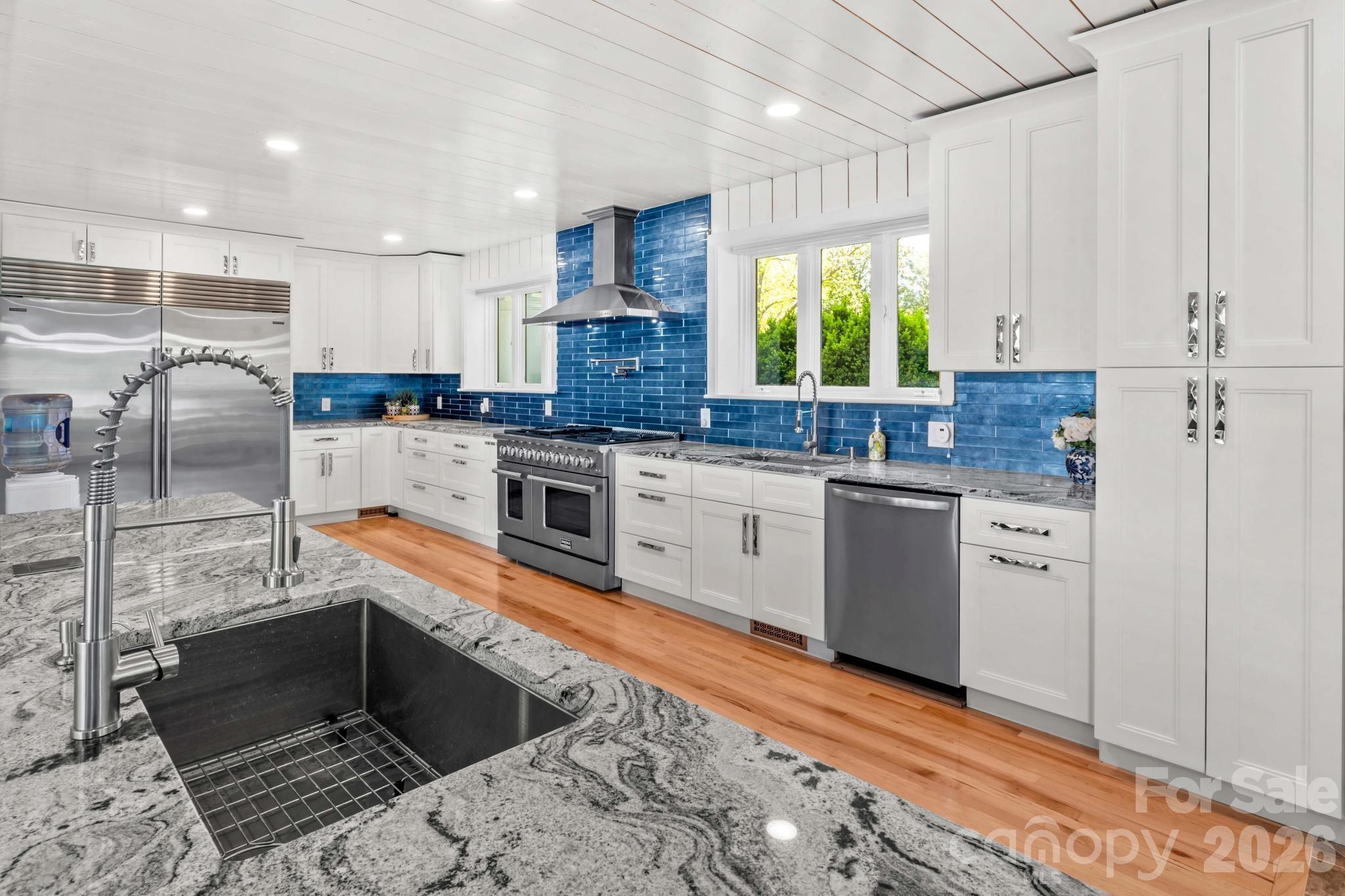 680 Fox Hollow Lane — Salisbury