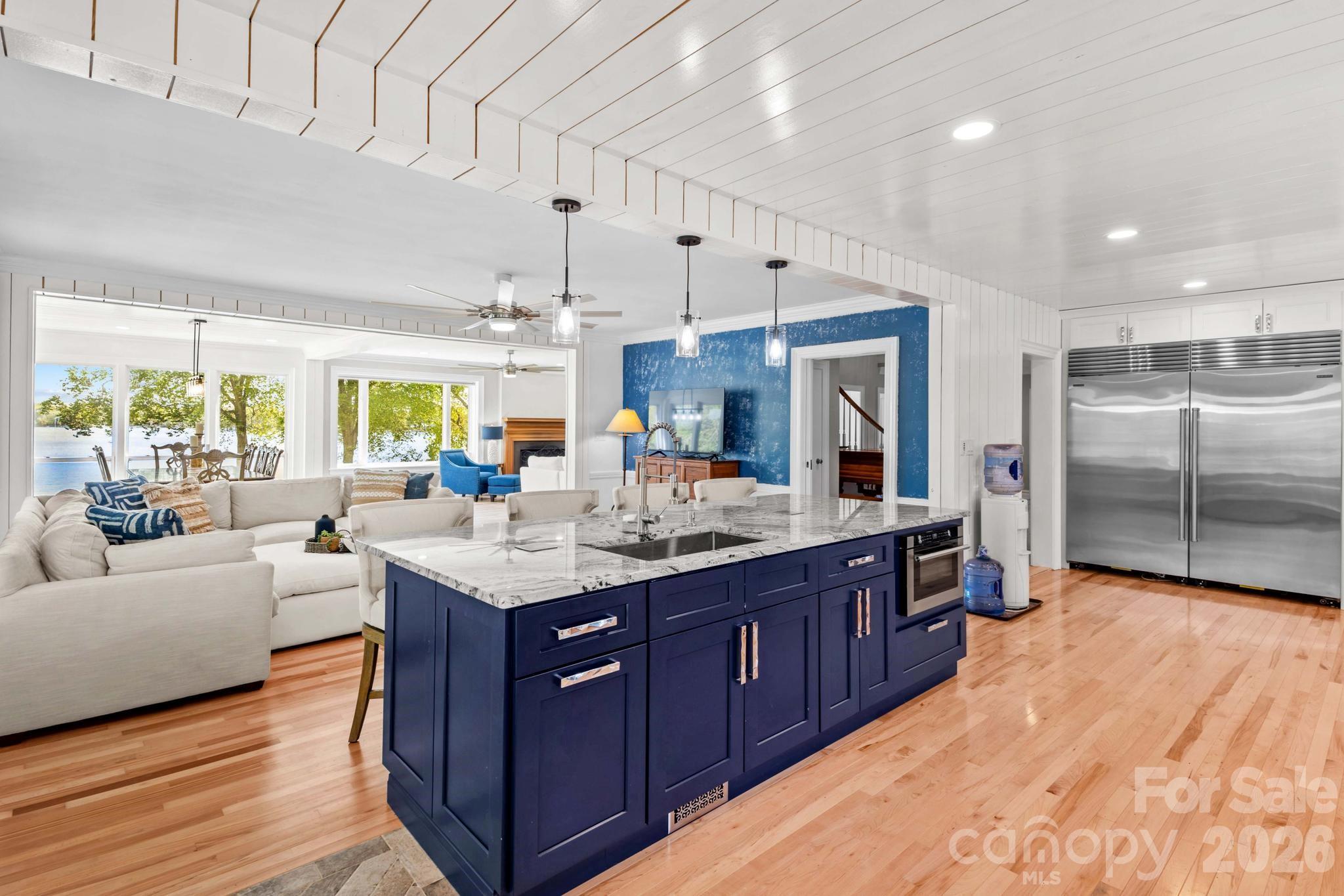 680 Fox Hollow Lane — Salisbury