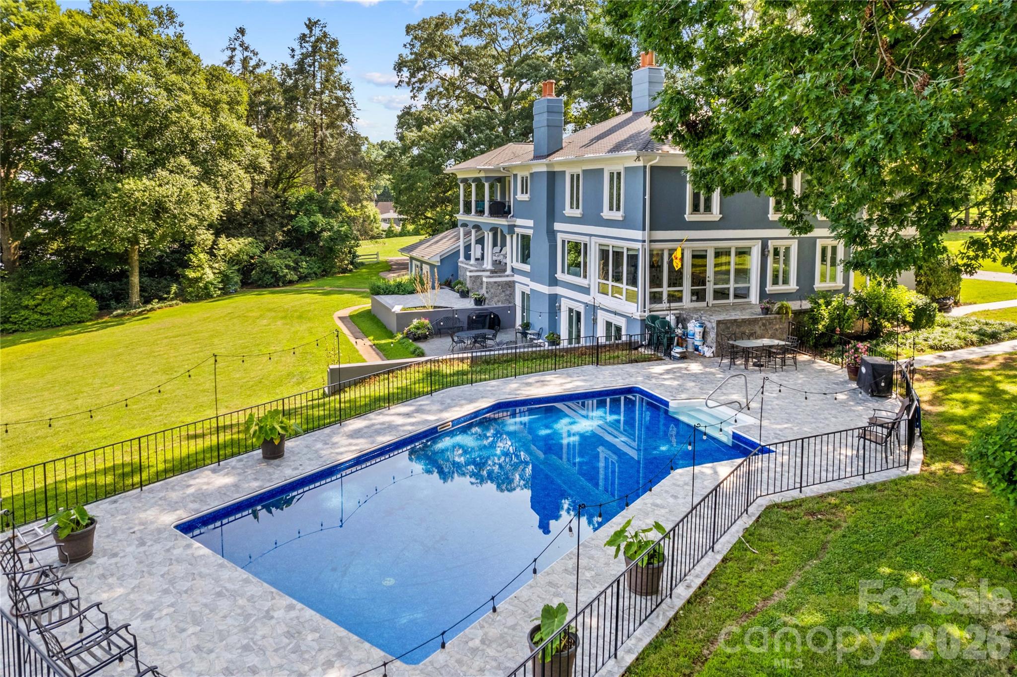 680 Fox Hollow Lane — Salisbury