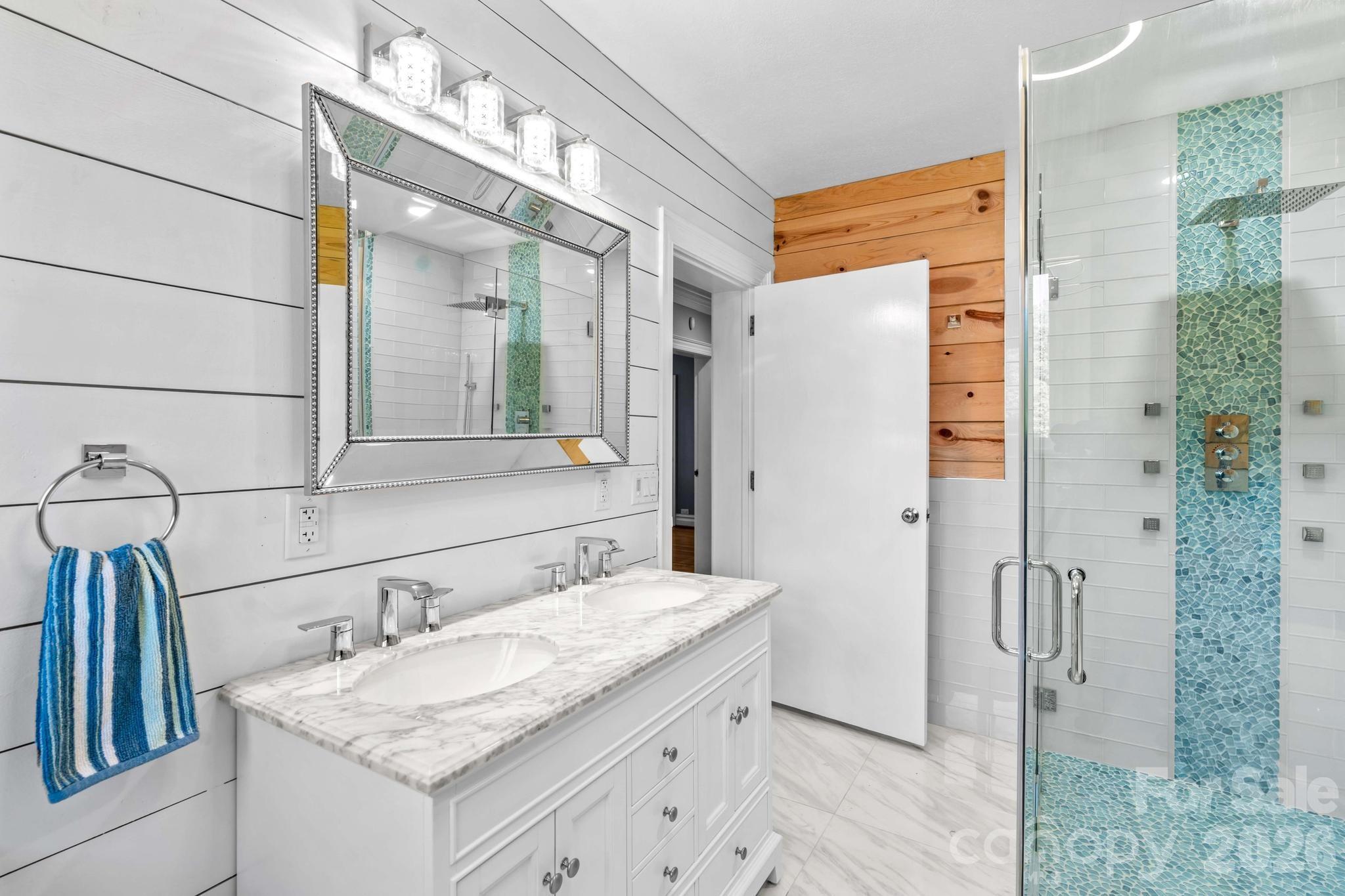 680 Fox Hollow Lane — Salisbury