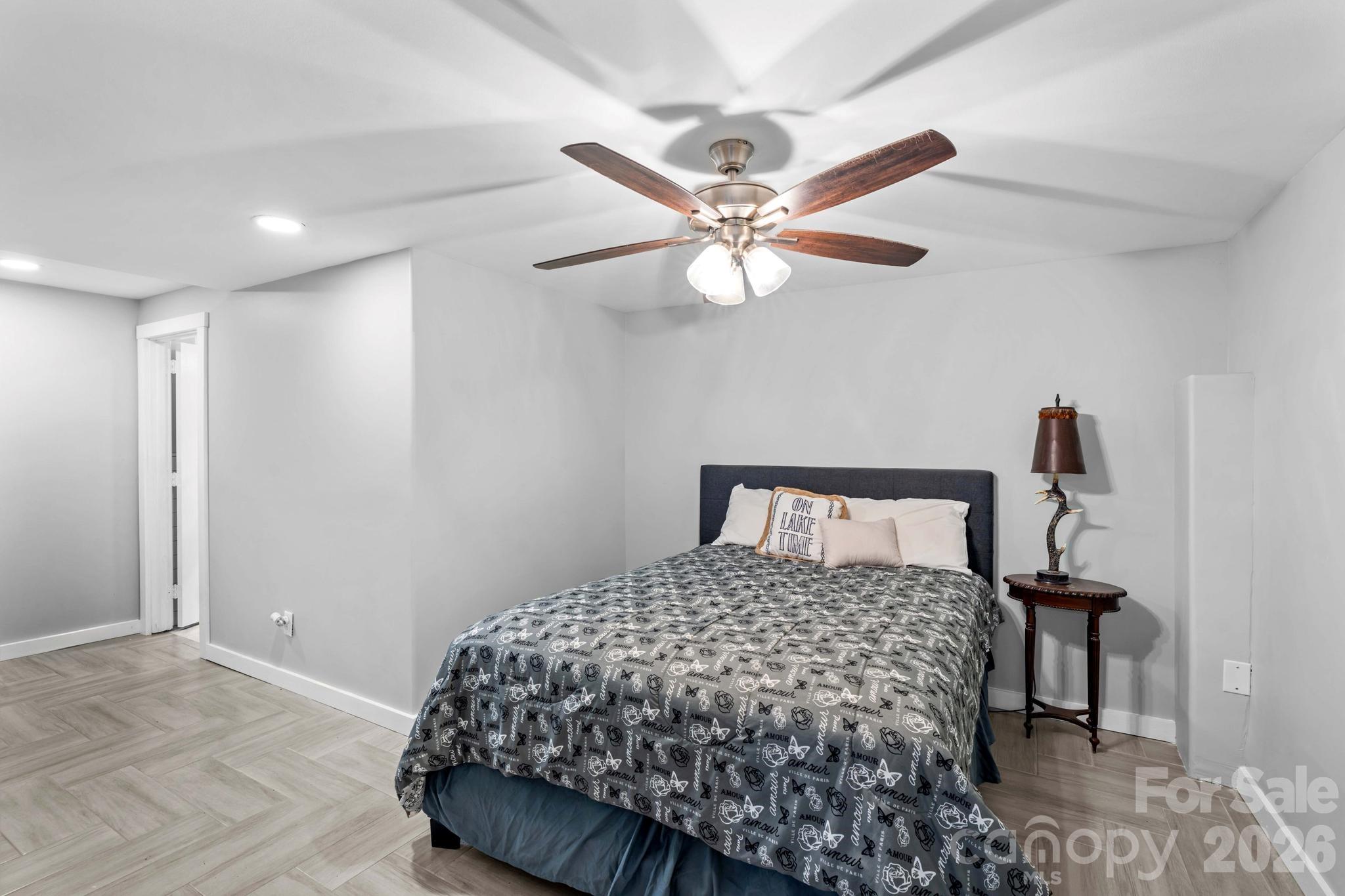 680 Fox Hollow Lane — Salisbury