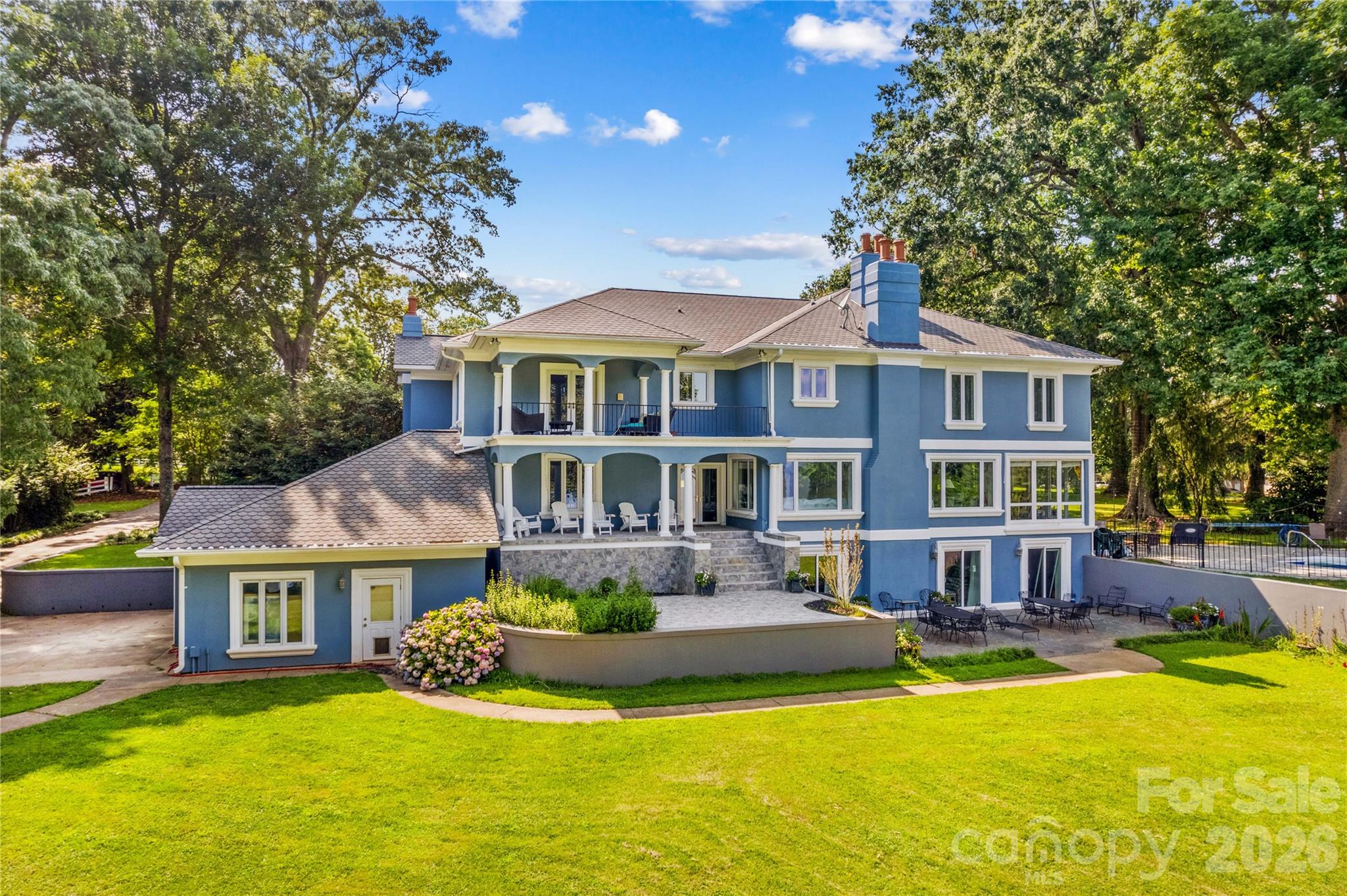 680 Fox Hollow Lane — Salisbury