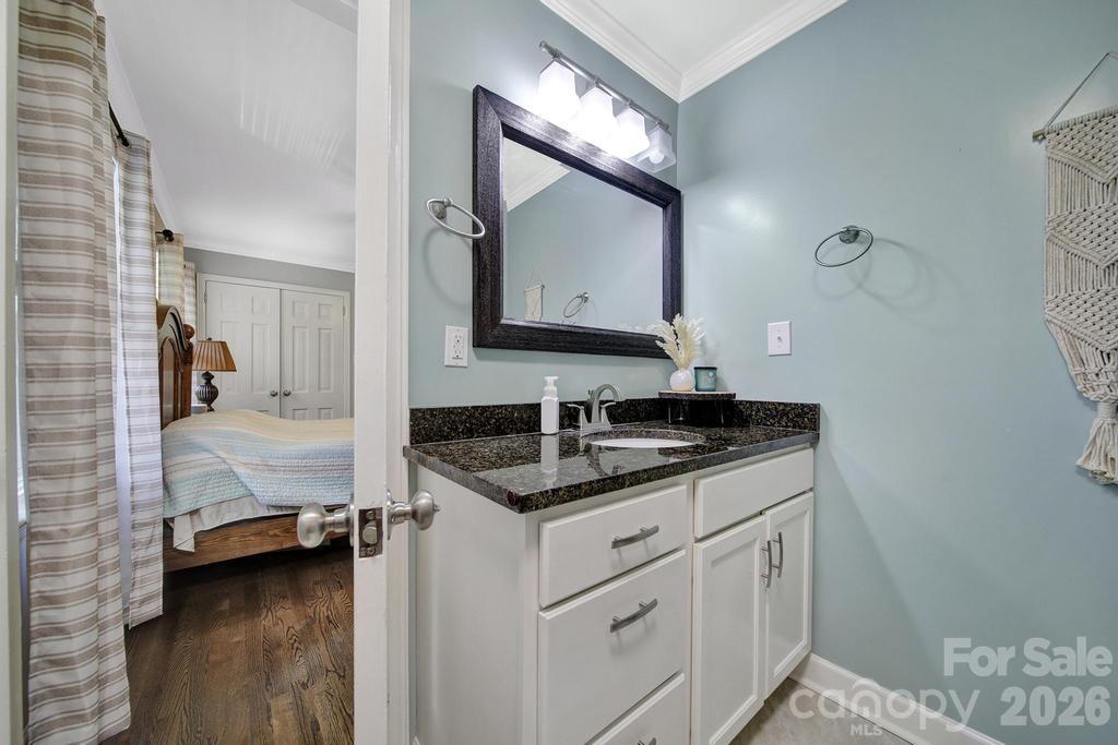 926 Meadow Lakes Road — Rock Hill