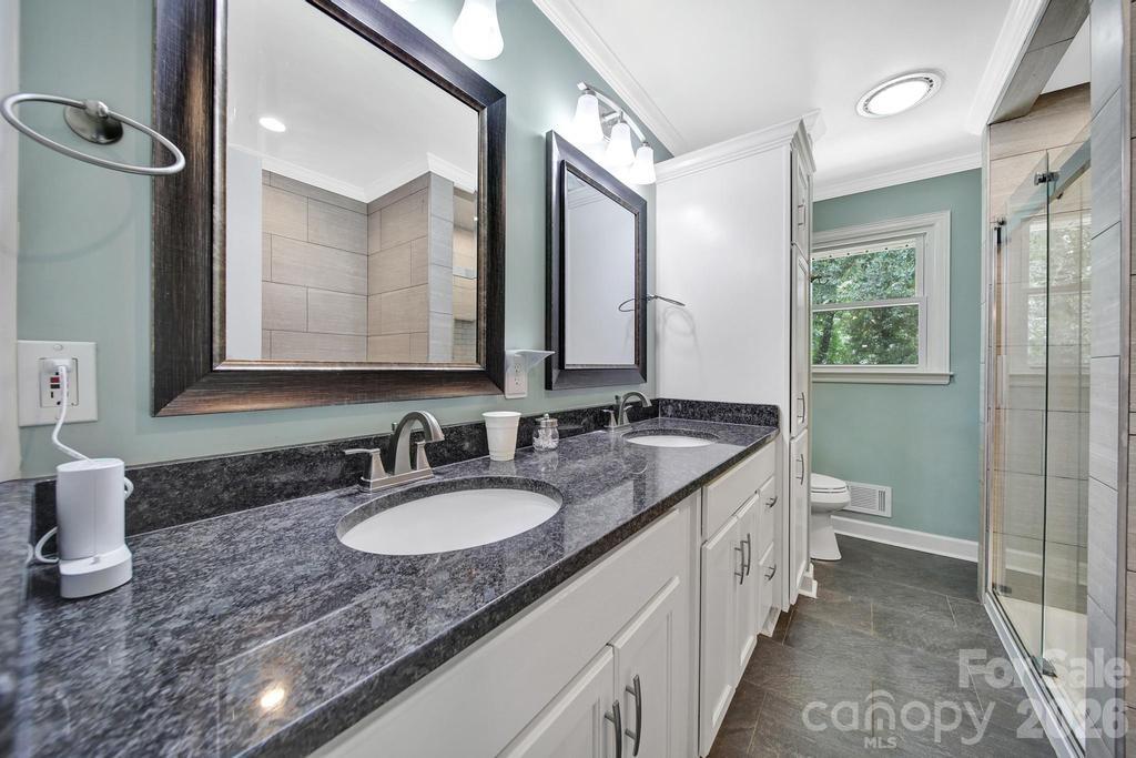 926 Meadow Lakes Road — Rock Hill