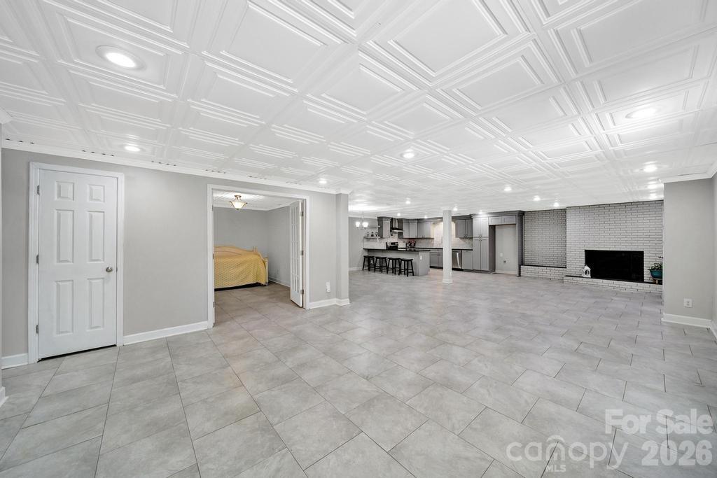 926 Meadow Lakes Road — Rock Hill