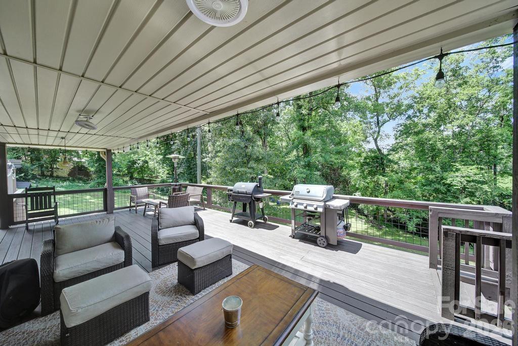 926 Meadow Lakes Road — Rock Hill