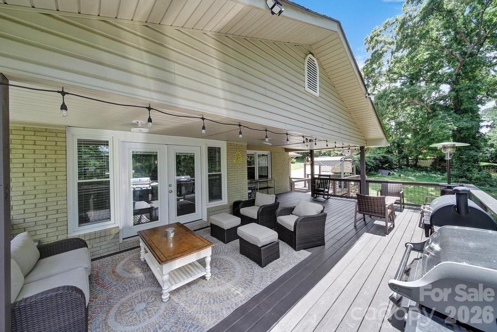 926 Meadow Lakes Road — Rock Hill