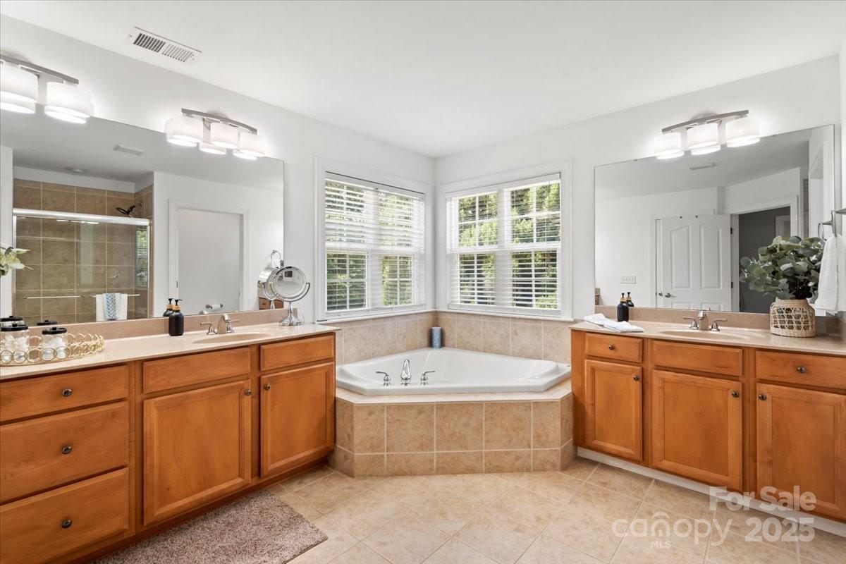 110 Isle Run Drive — Mooresville