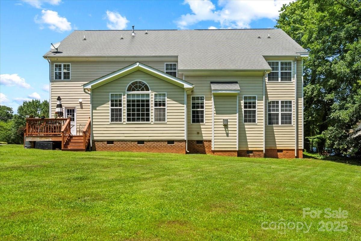 110 Isle Run Drive — Mooresville