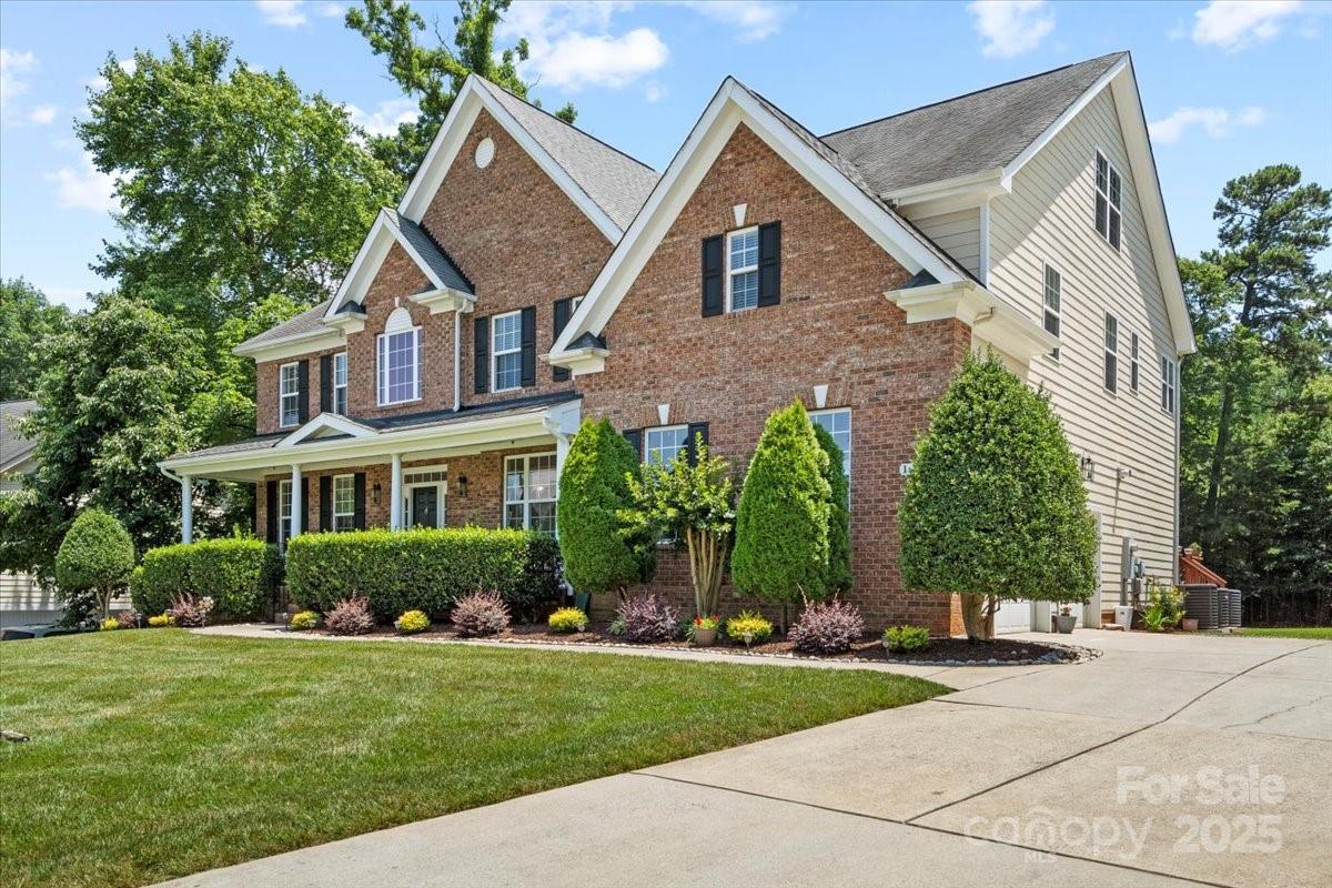 110 Isle Run Drive — Mooresville