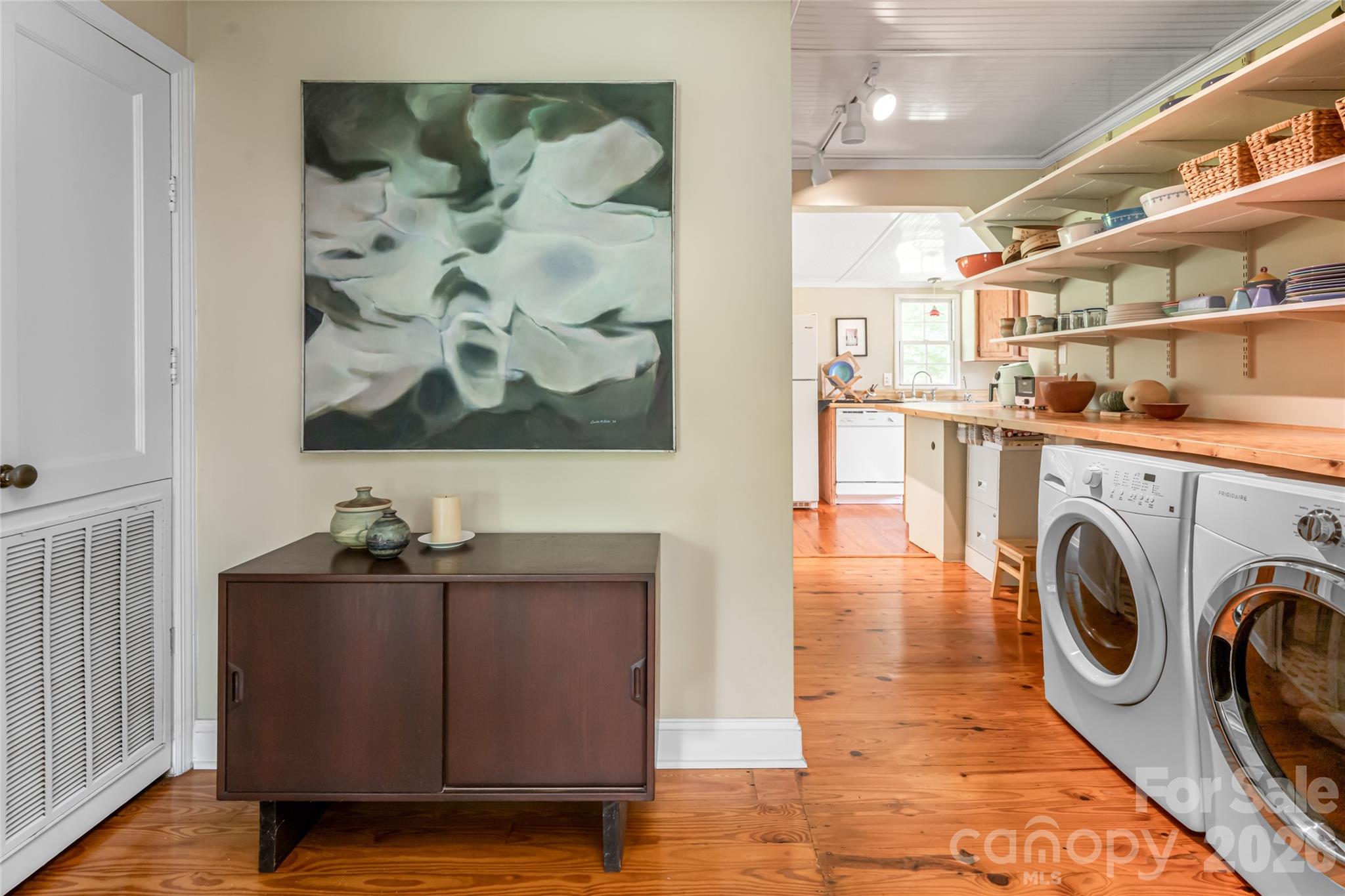 75 Cisco Road — Asheville