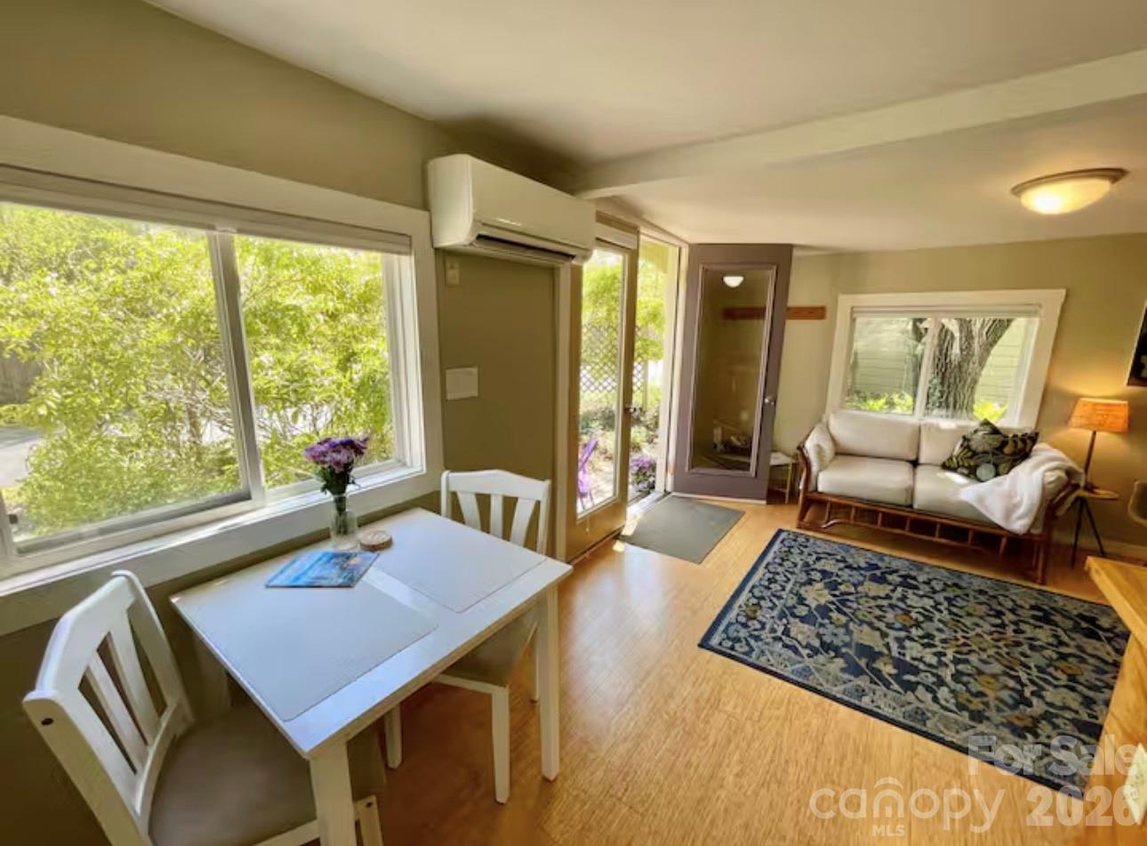 75 Cisco Road — Asheville