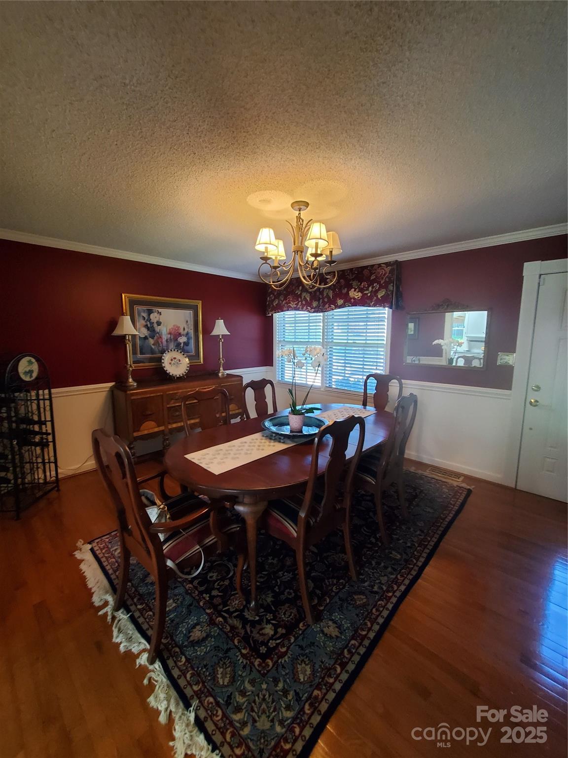 2104 Farmbrook Drive — Statesville