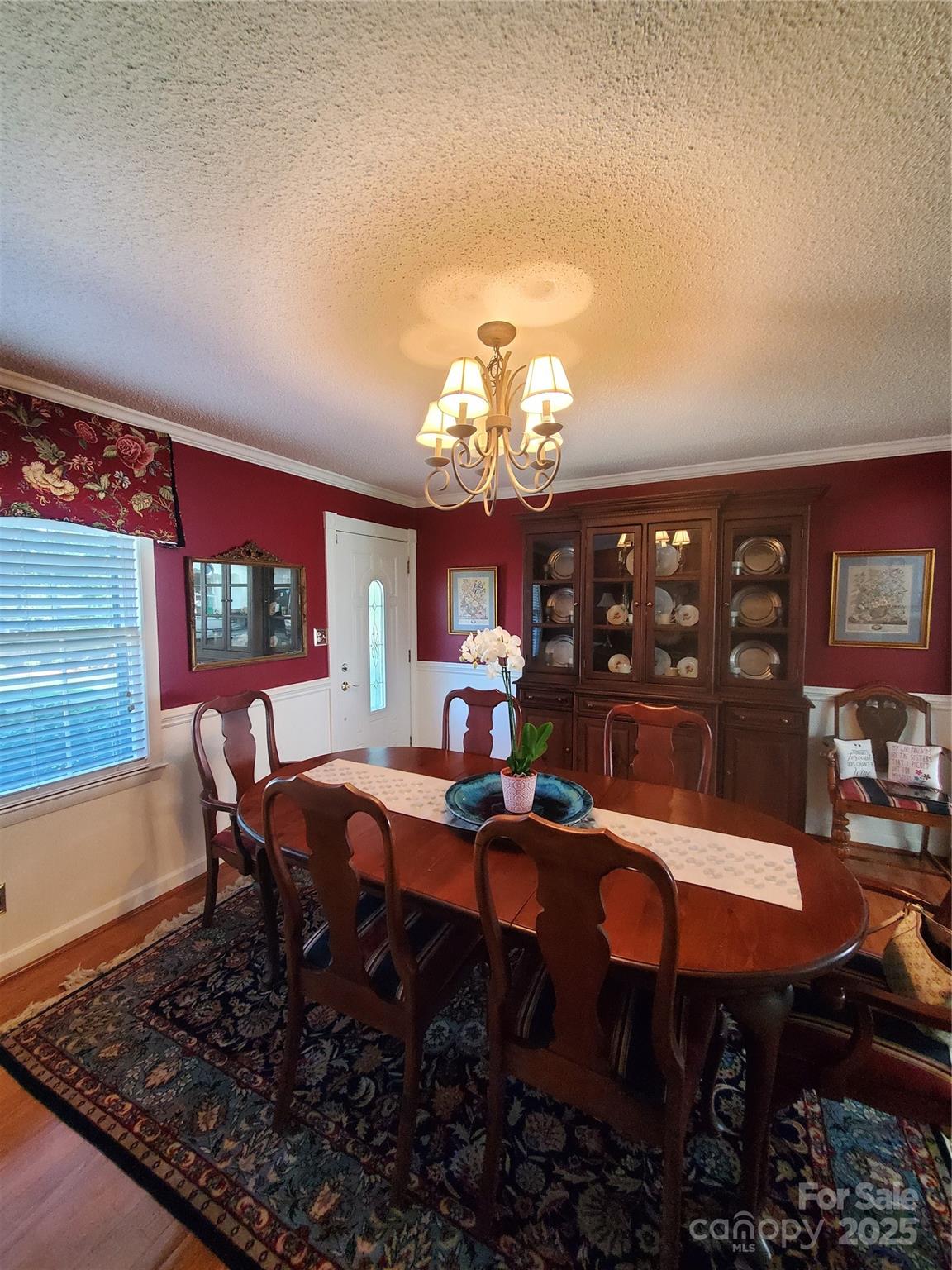 2104 Farmbrook Drive — Statesville