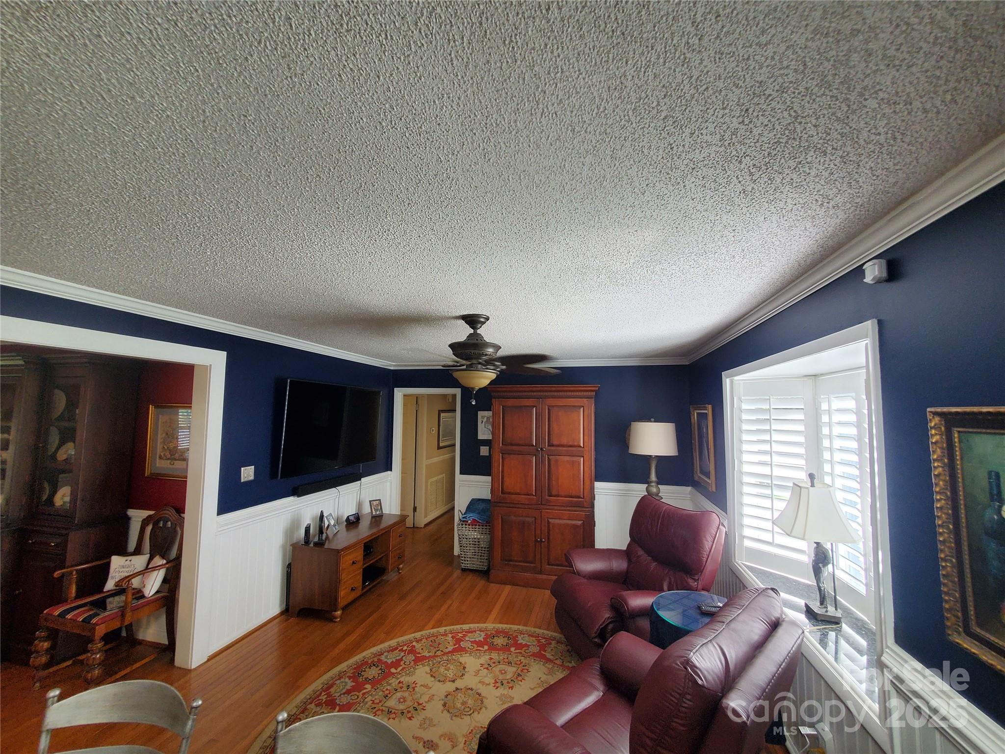 2104 Farmbrook Drive — Statesville