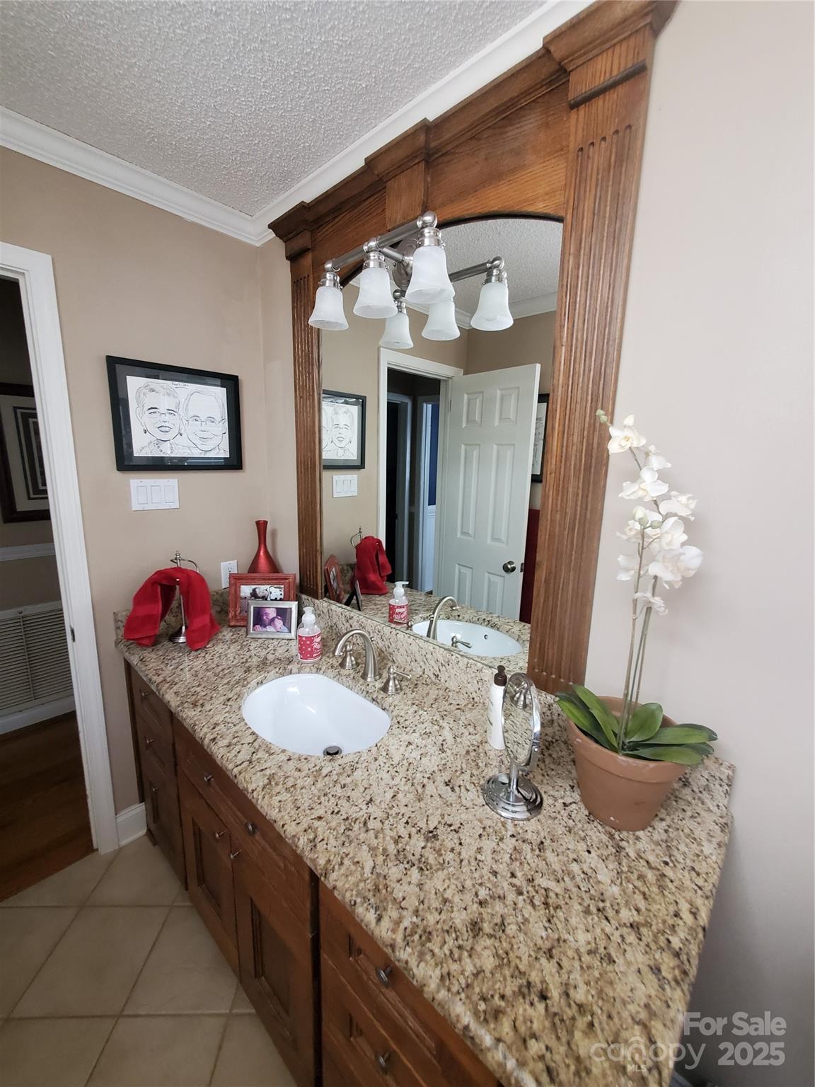 2104 Farmbrook Drive — Statesville