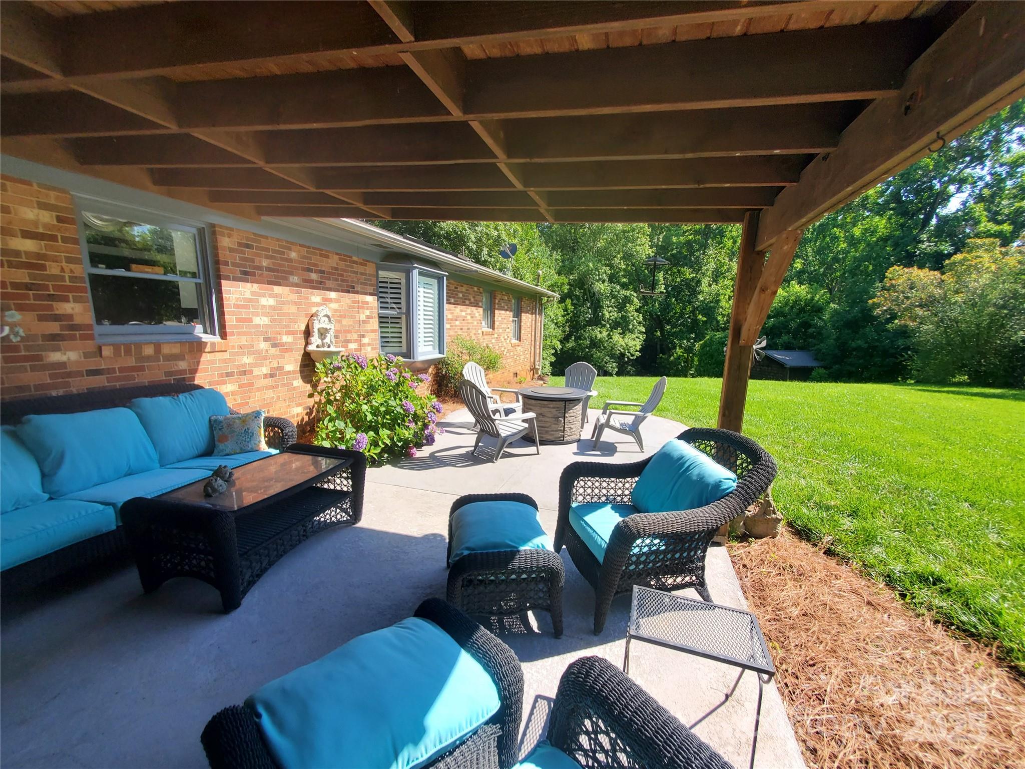 2104 Farmbrook Drive — Statesville