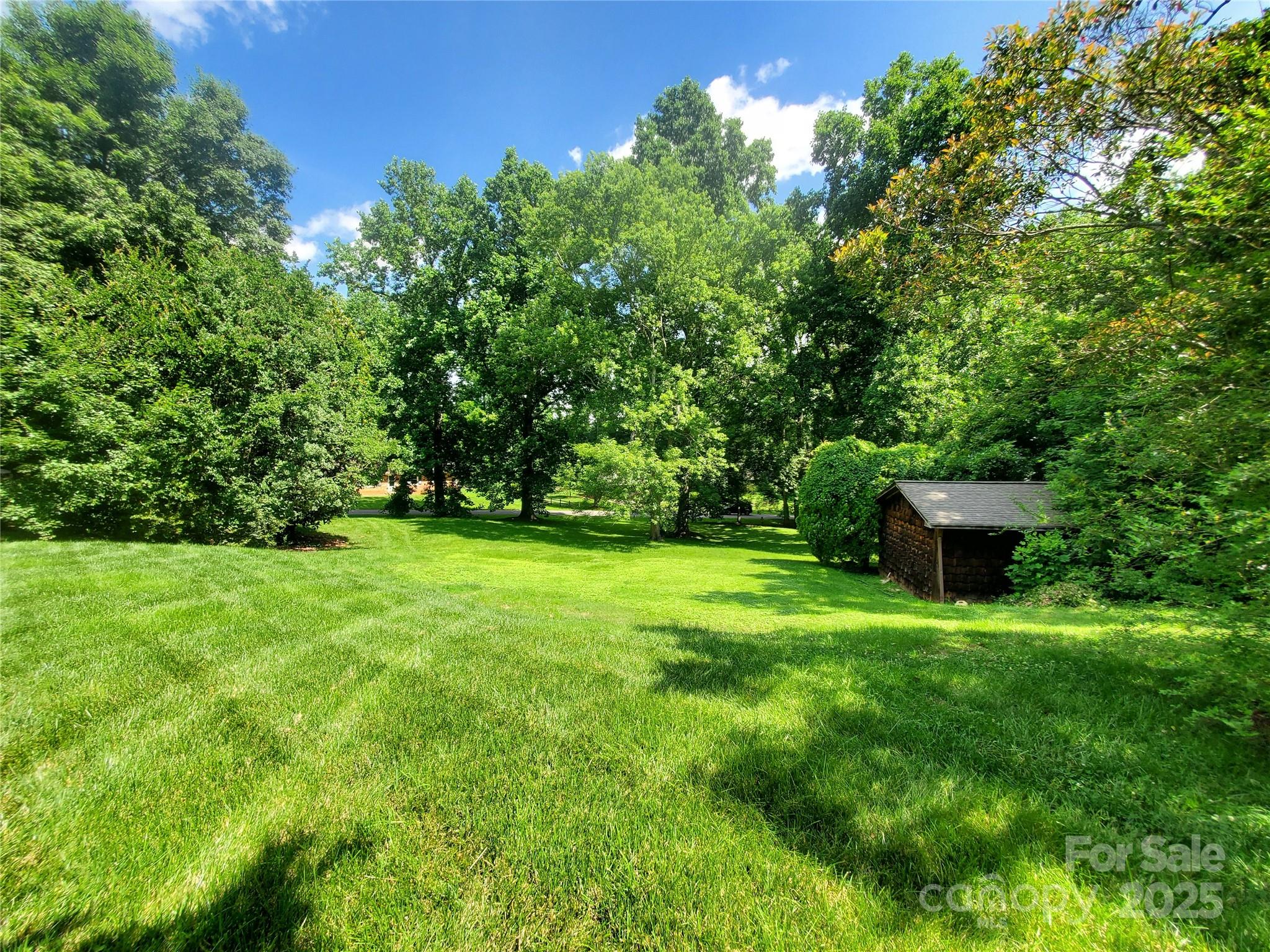 2104 Farmbrook Drive — Statesville