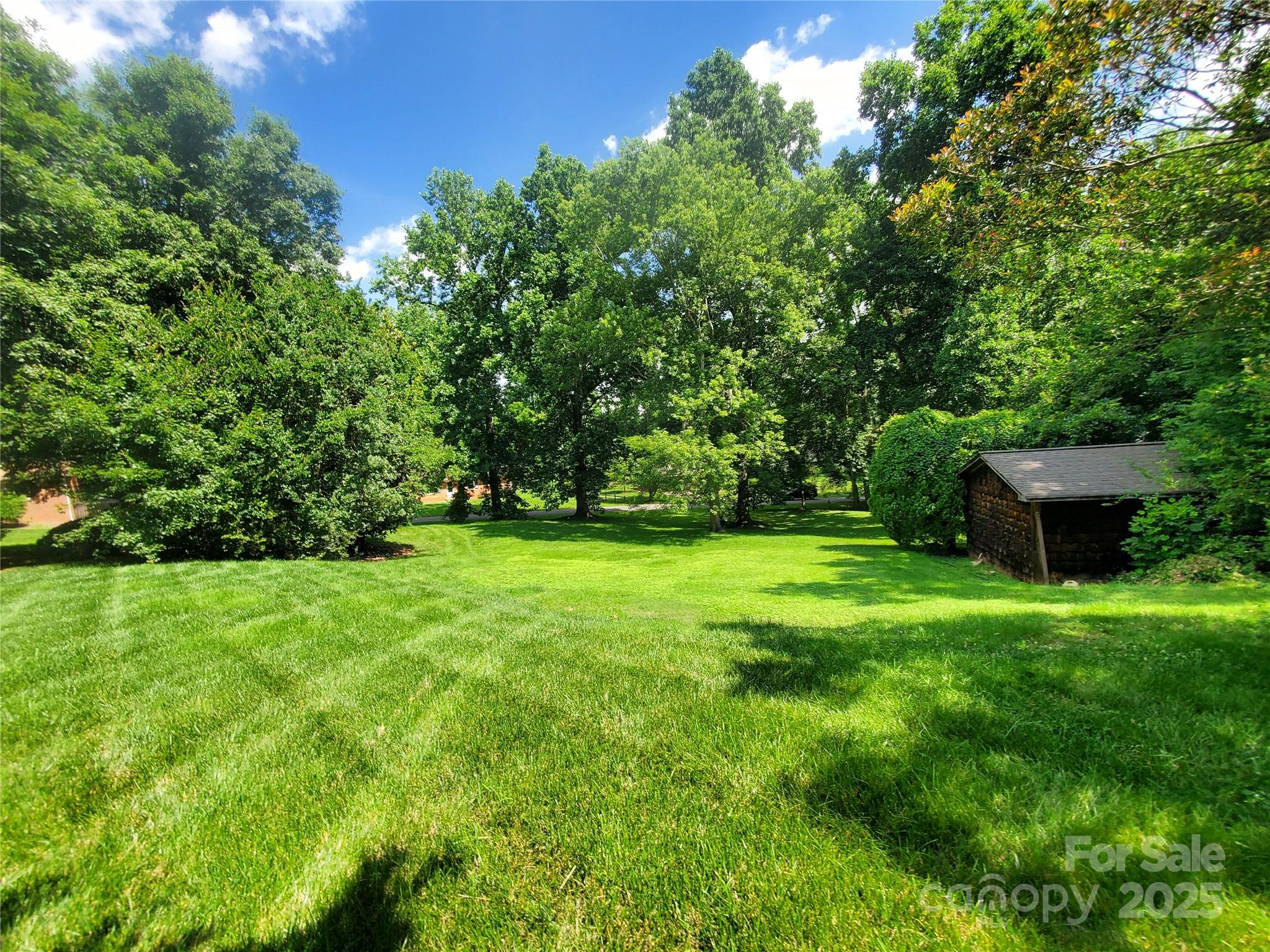 2104 Farmbrook Drive — Statesville