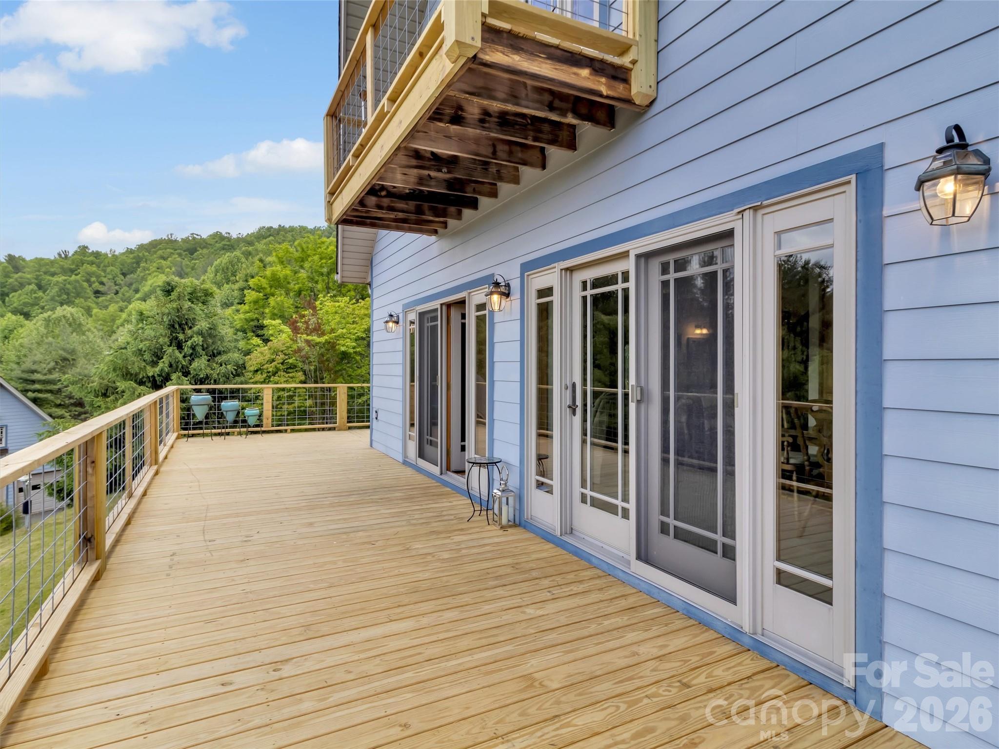 1592 Piney Hill Road — Burnsville