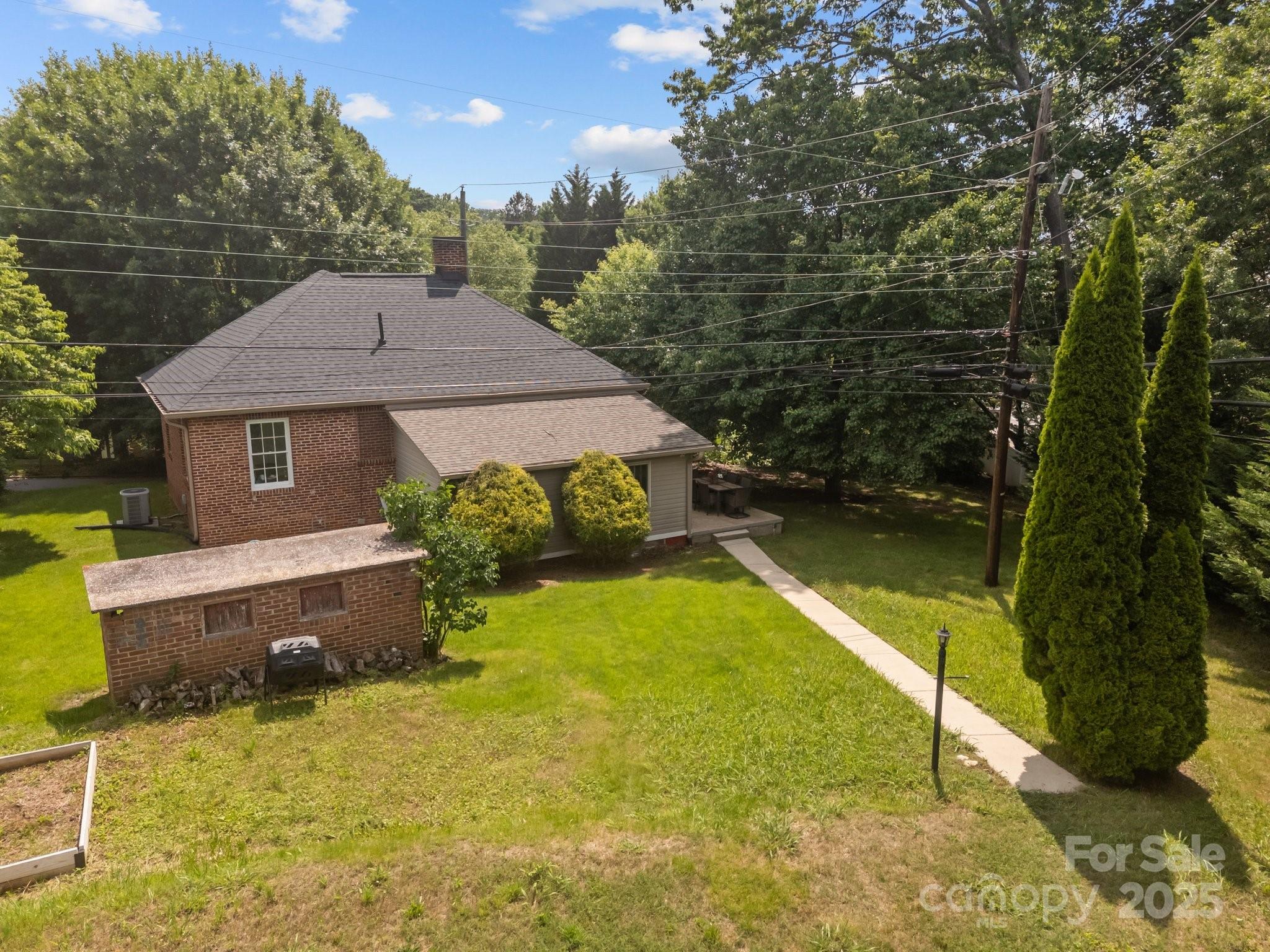 2 Enka Orchard Street — Candler