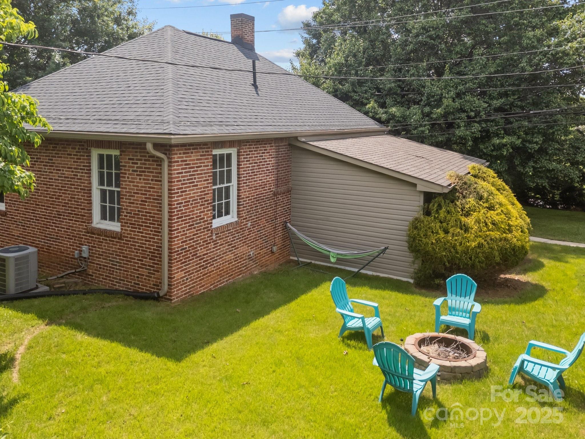 2 Enka Orchard Street — Candler