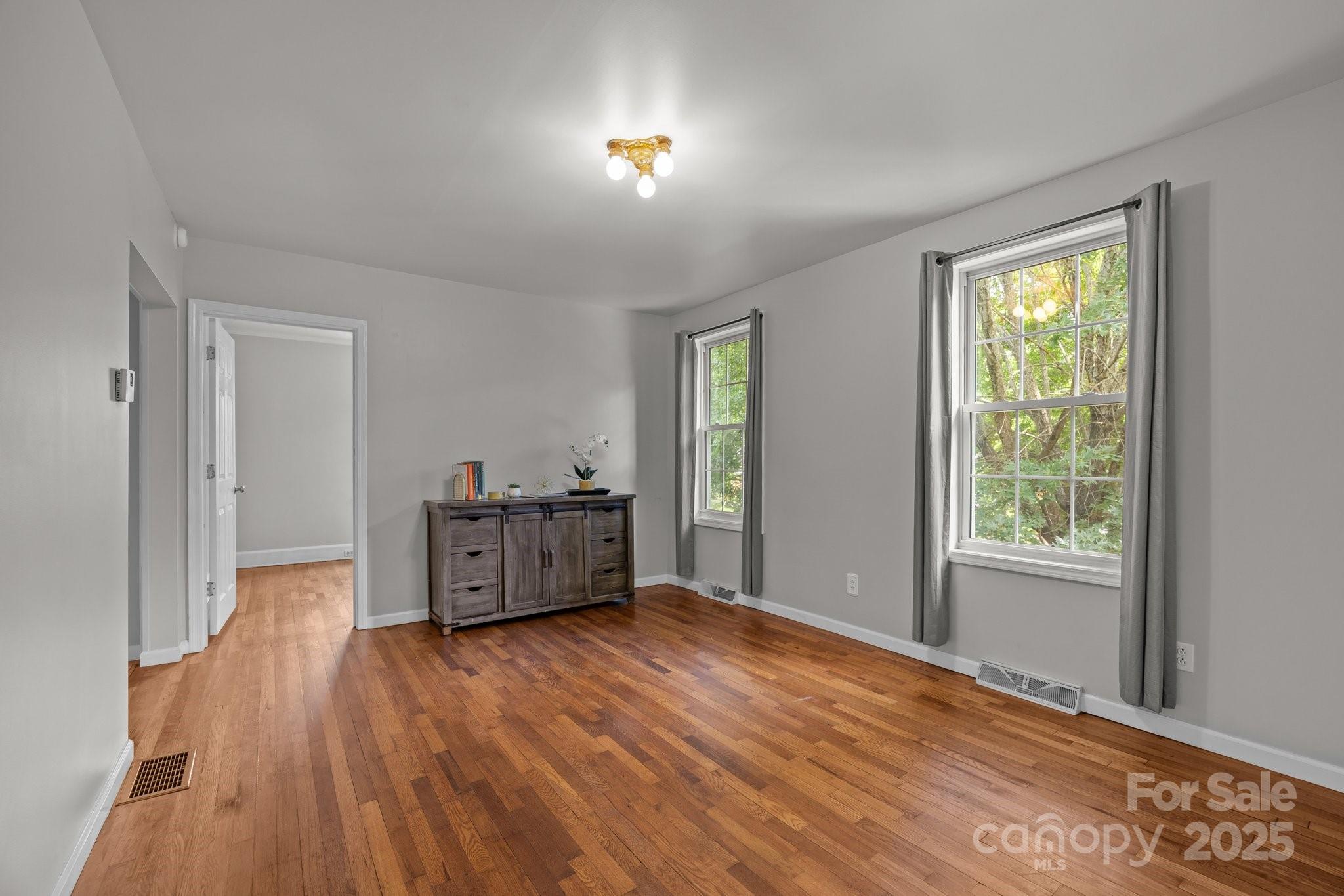 2 Enka Orchard Street — Candler
