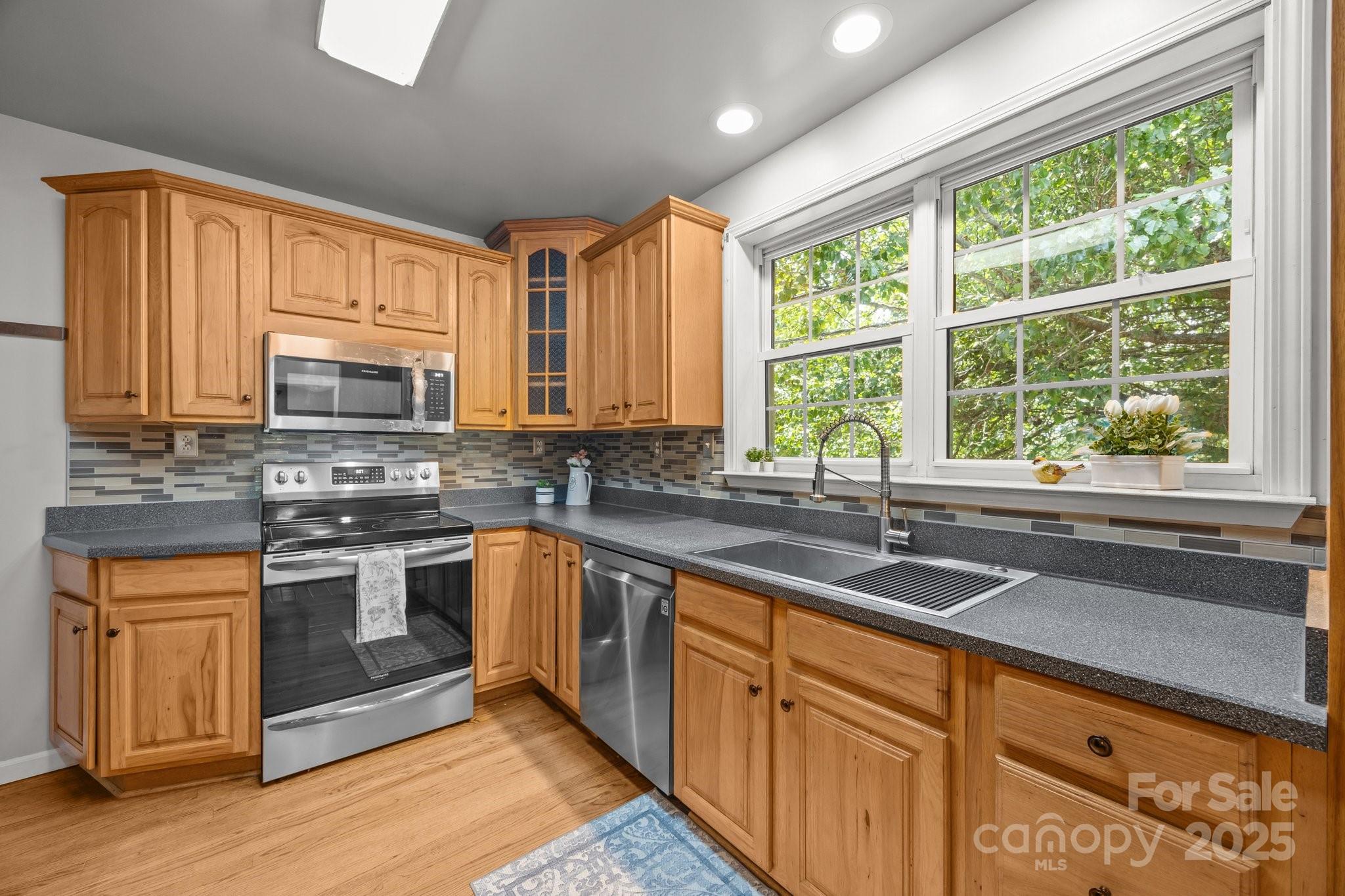 2 Enka Orchard Street — Candler