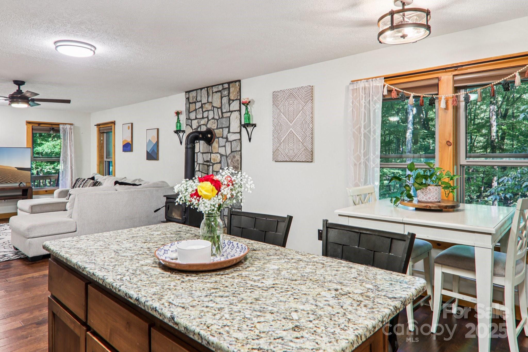 2171 Black Rock Road — Cherokee