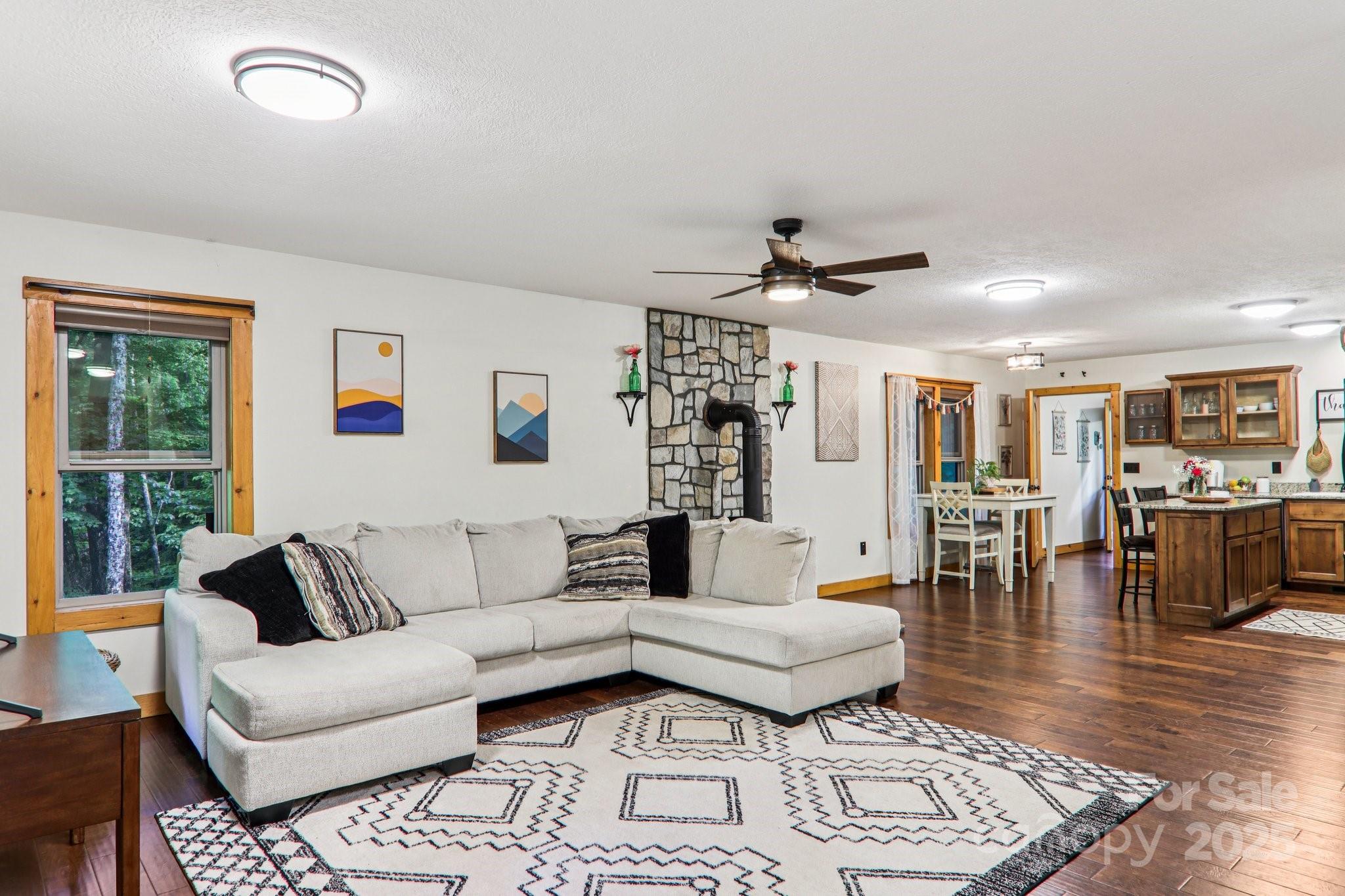 2171 Black Rock Road — Cherokee