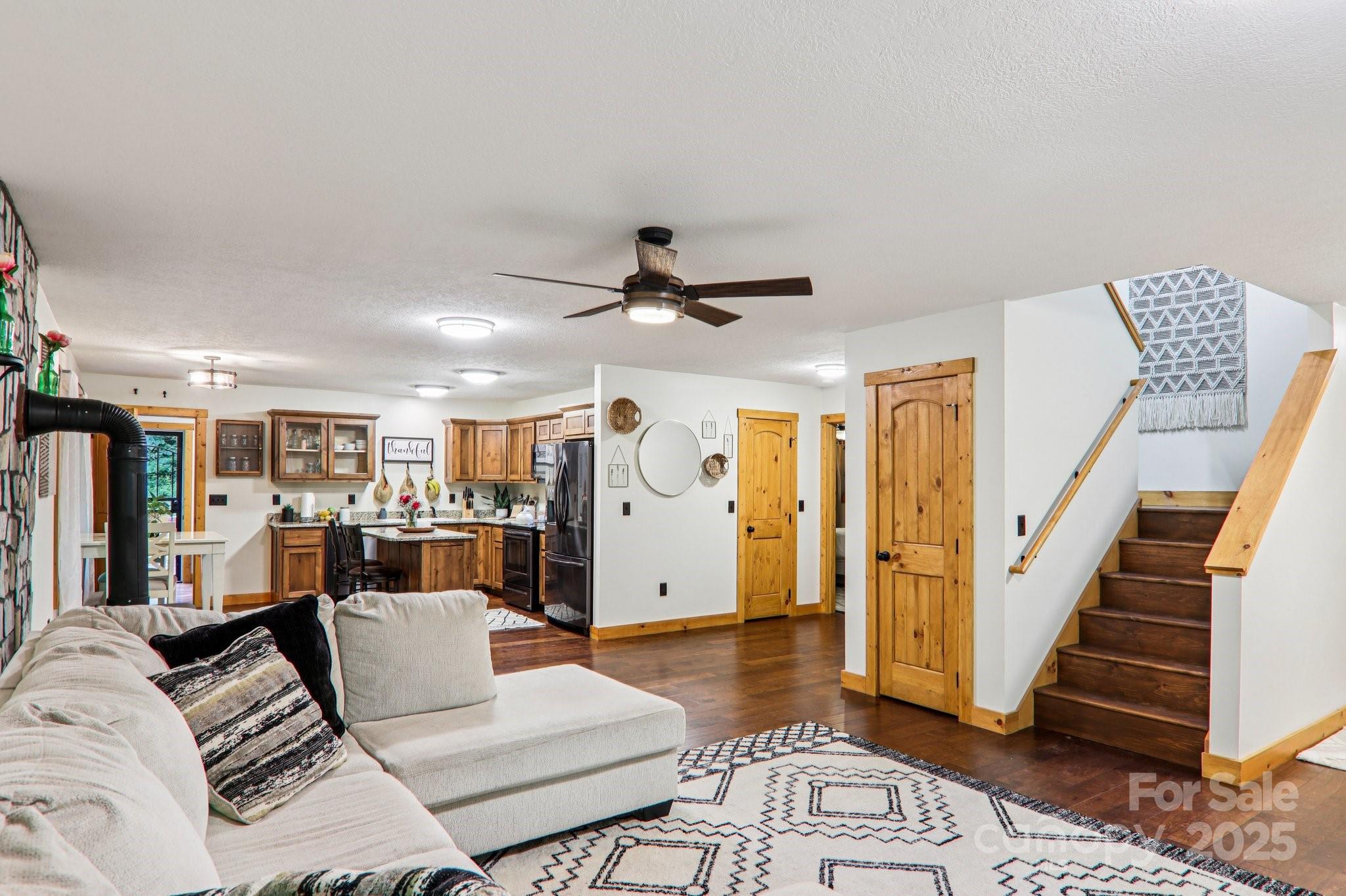 2171 Black Rock Road — Cherokee