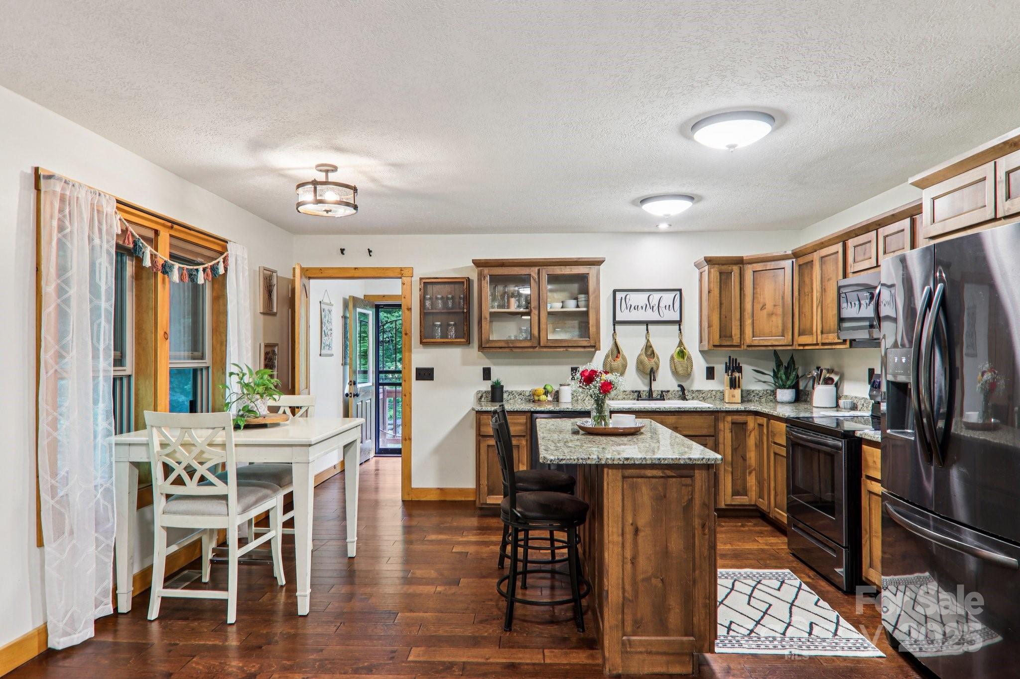 2171 Black Rock Road — Cherokee
