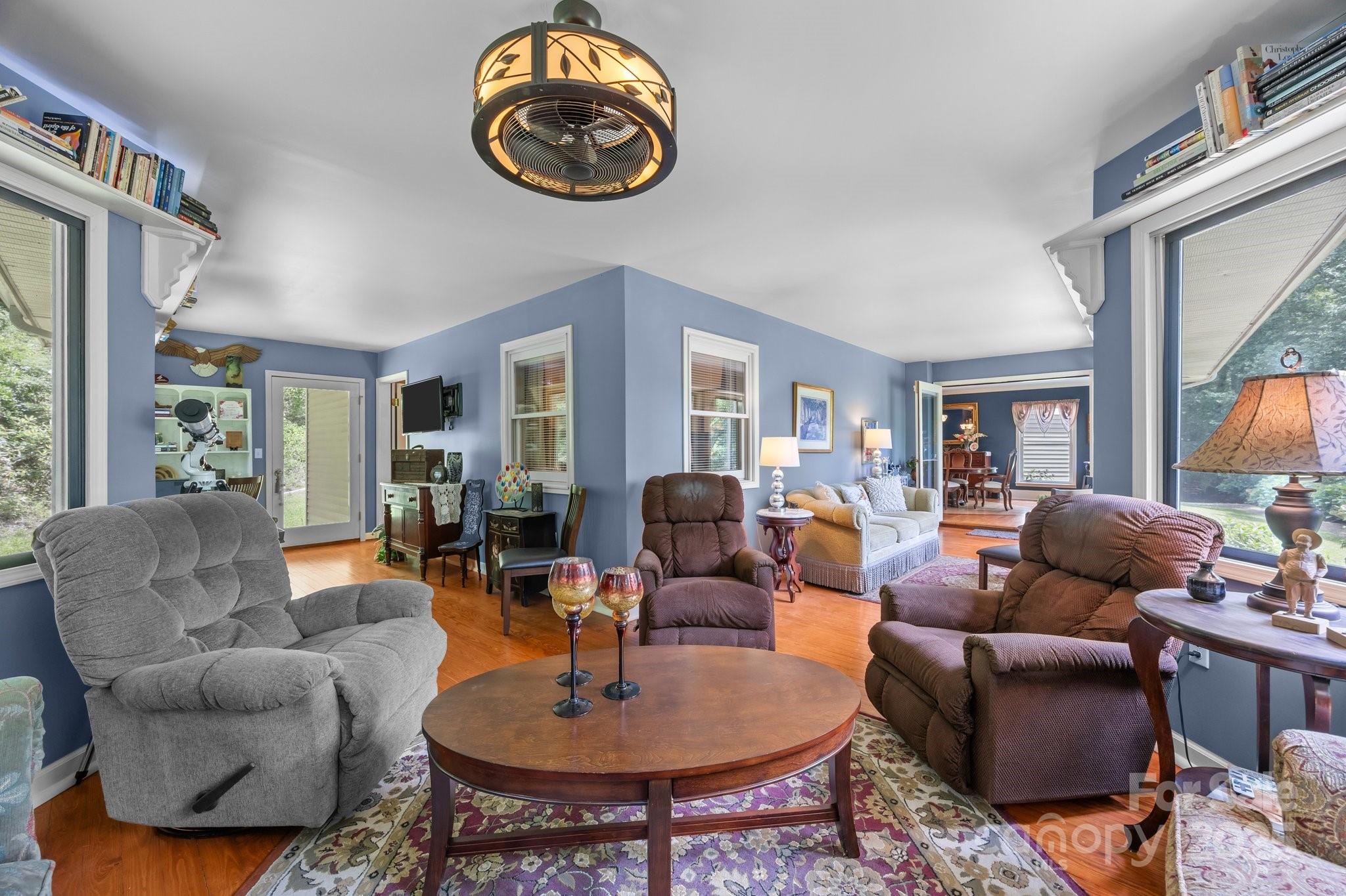 235 Kinder Lane — Canton