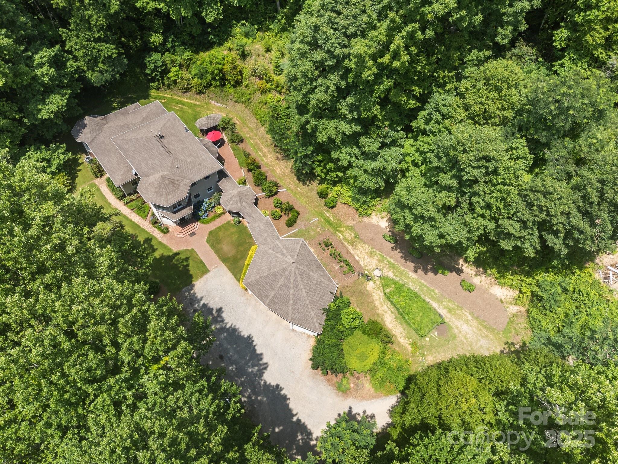235 Kinder Lane — Canton