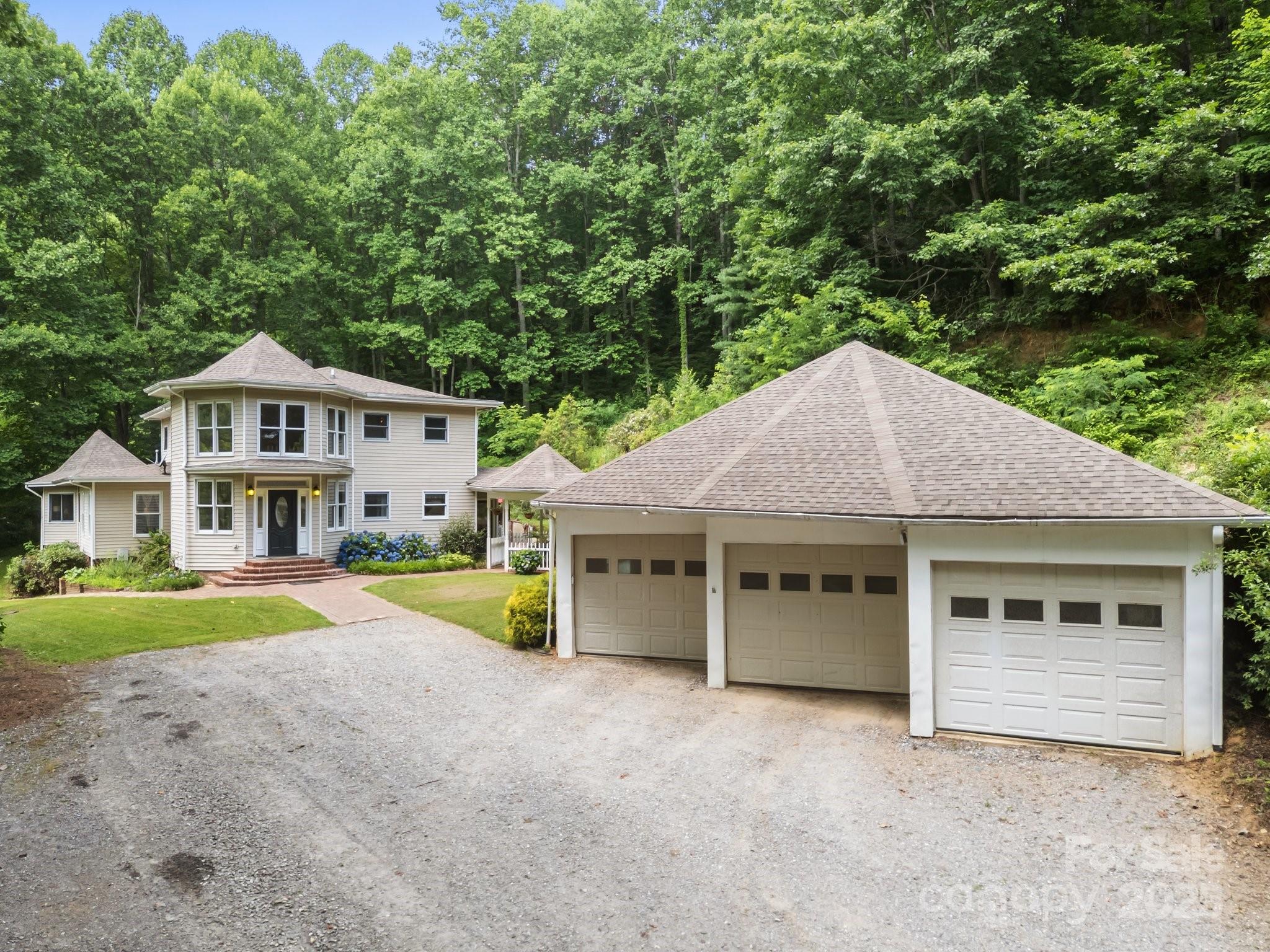 235 Kinder Lane — Canton