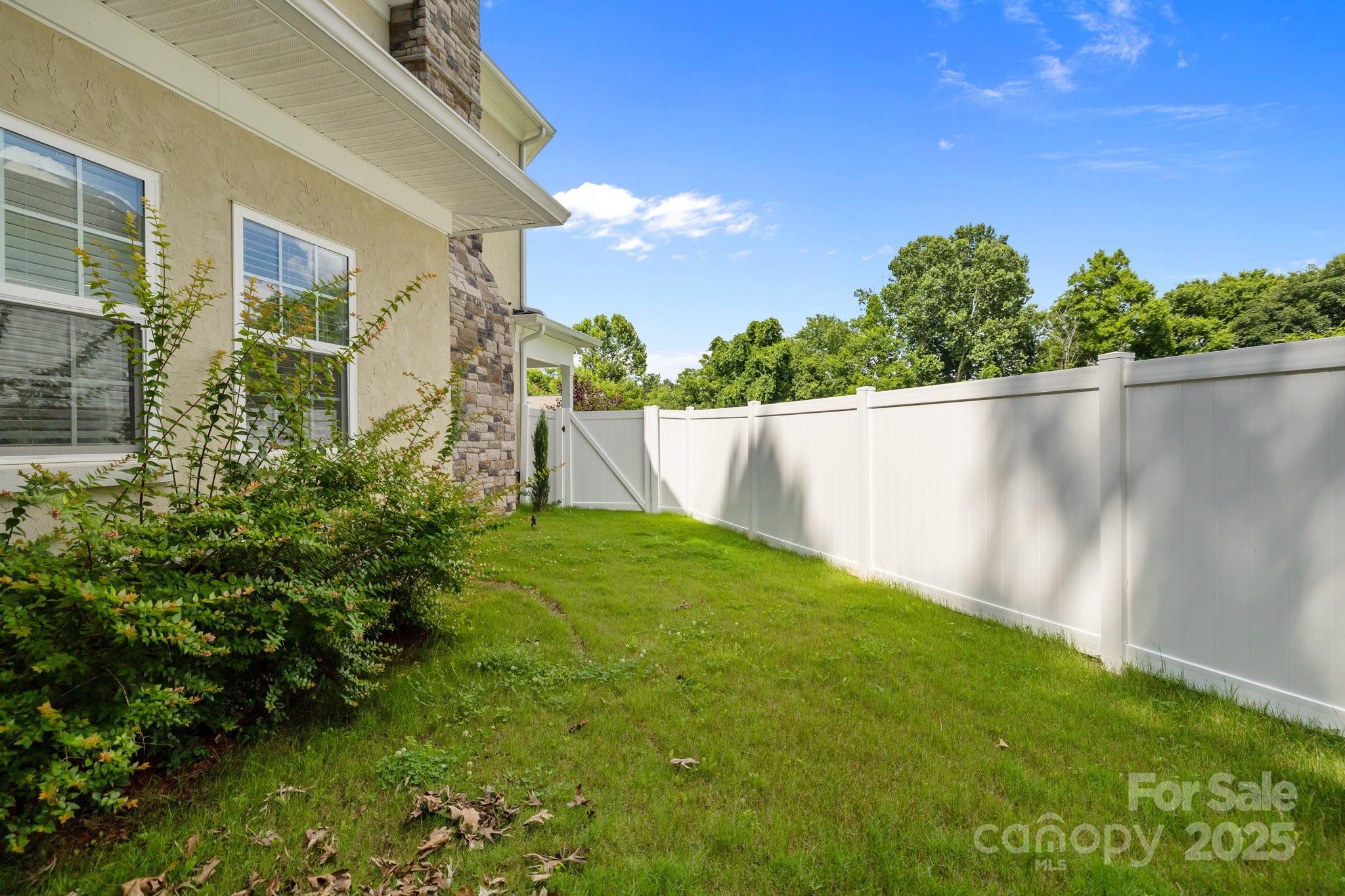 2117 Middlebridge Court — Fort Mill