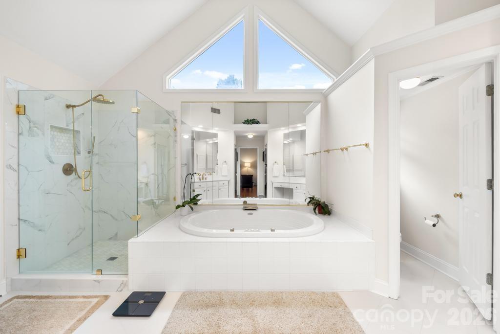 9514 Hayenridge Court — Huntersville