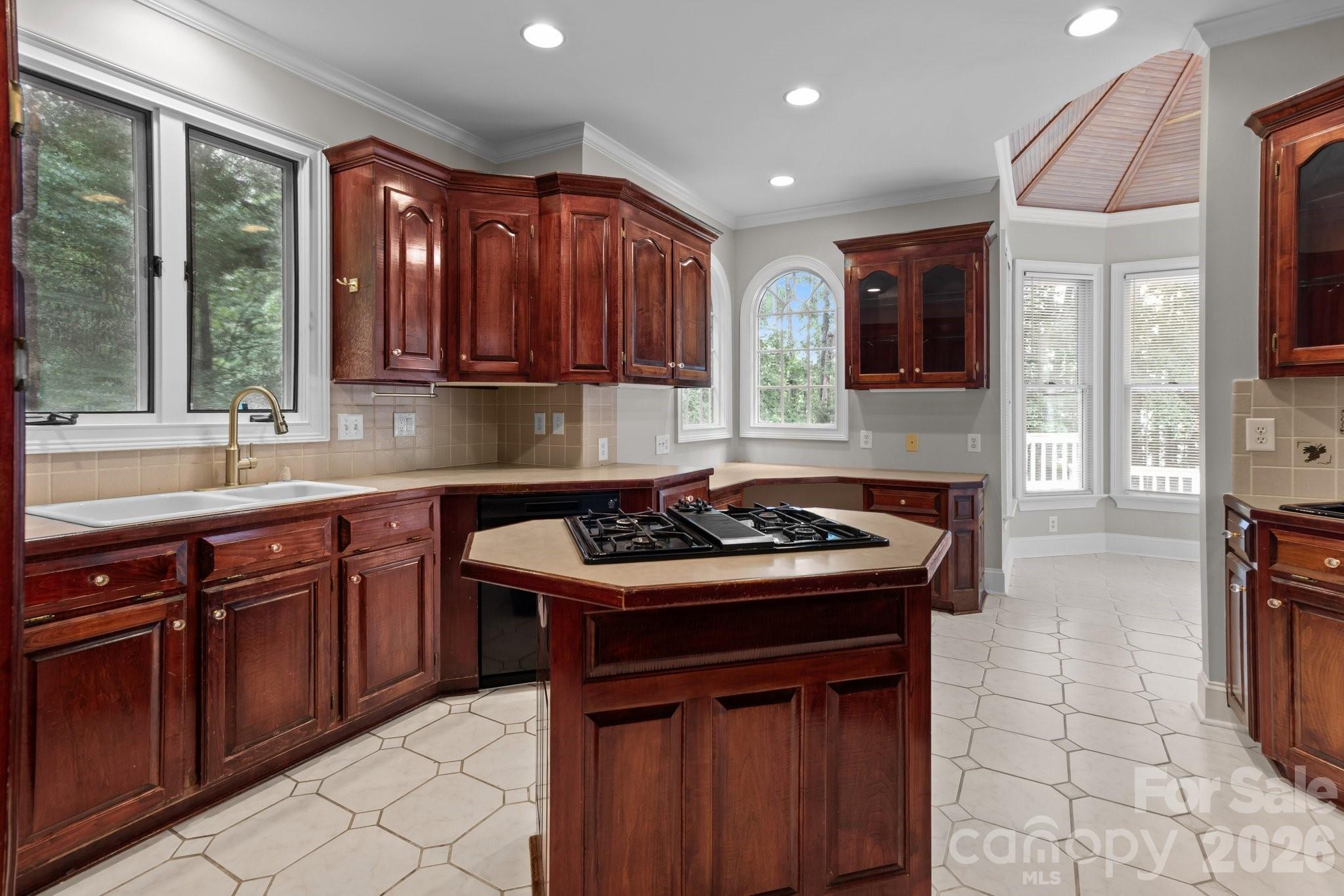 165 Futrell Landing — New London