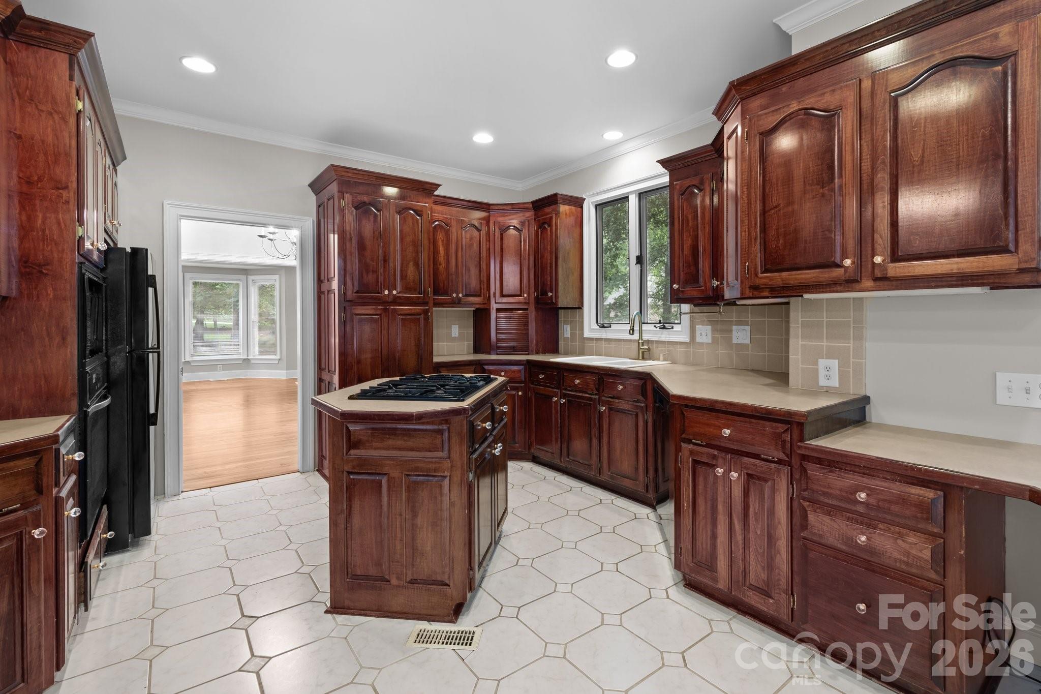 165 Futrell Landing — New London