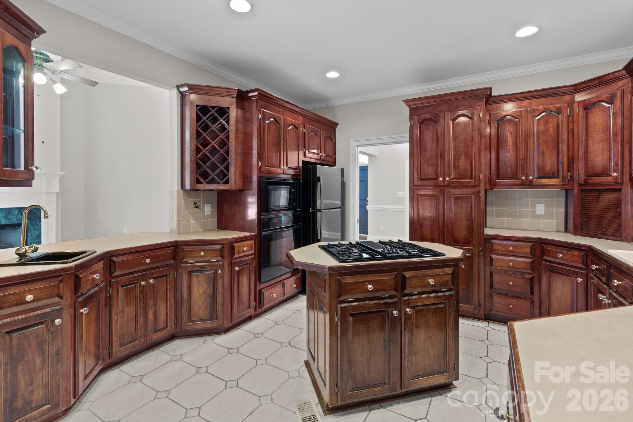 165 Futrell Landing — New London