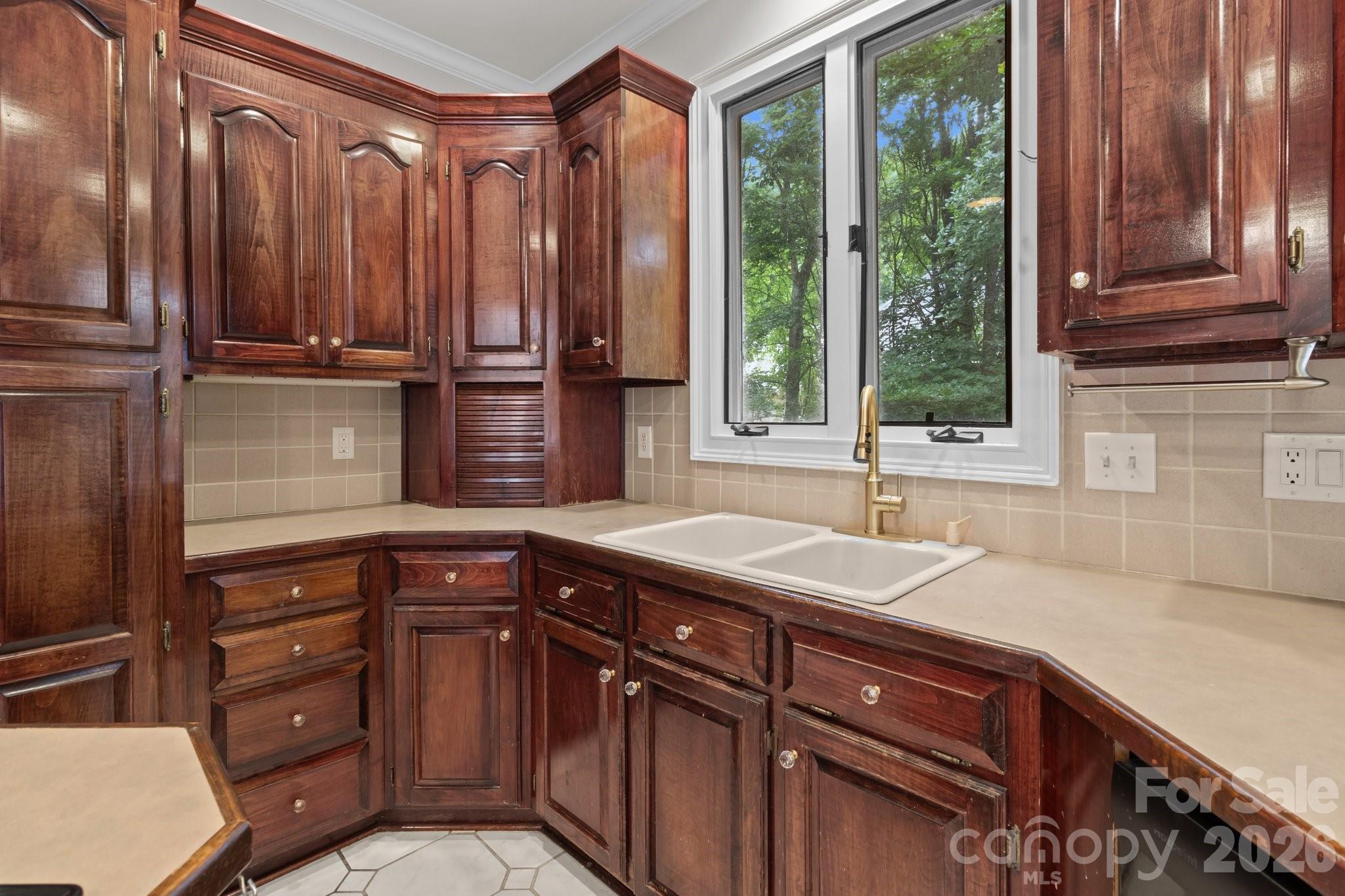 165 Futrell Landing — New London