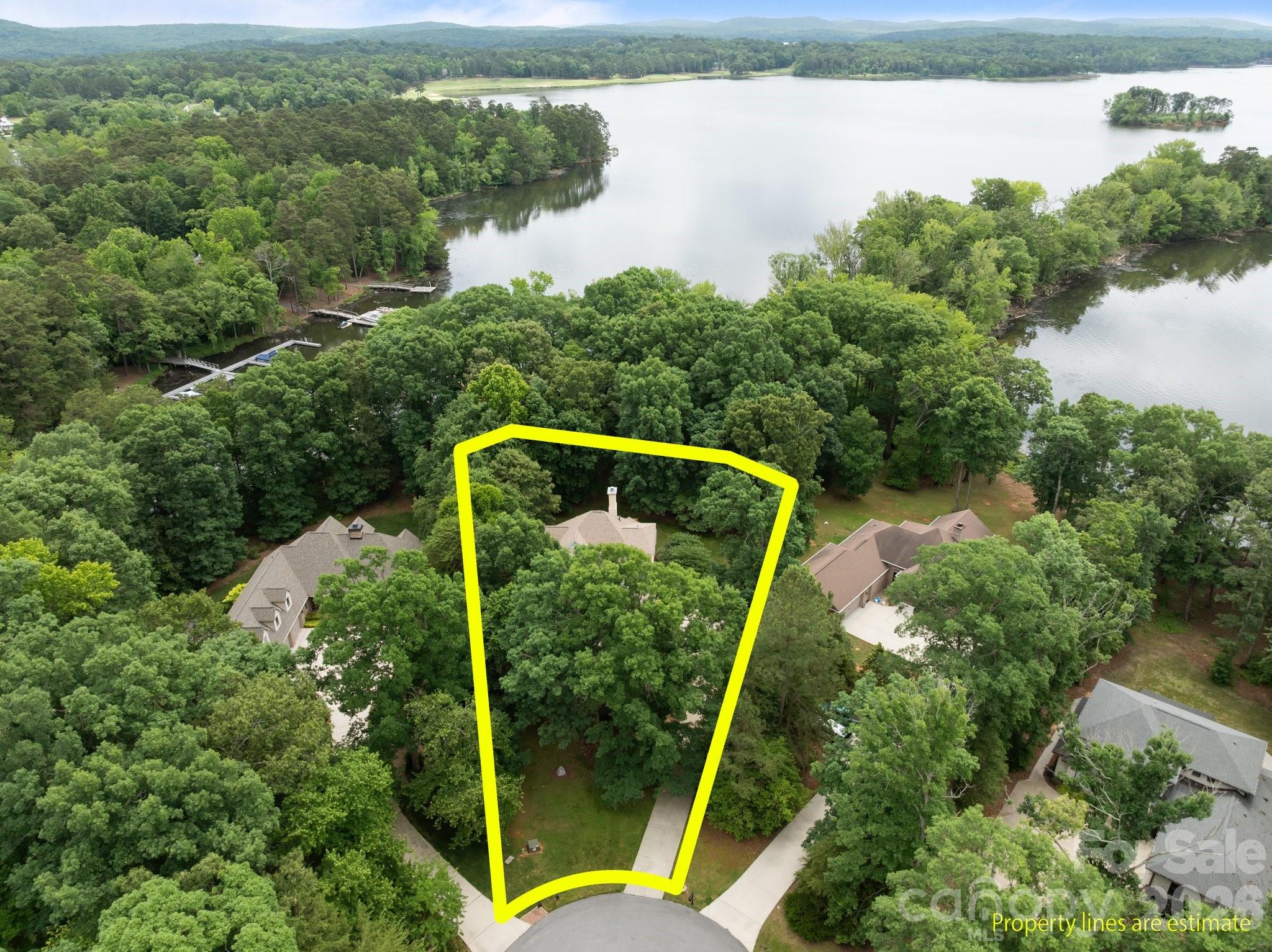165 Futrell Landing — New London
